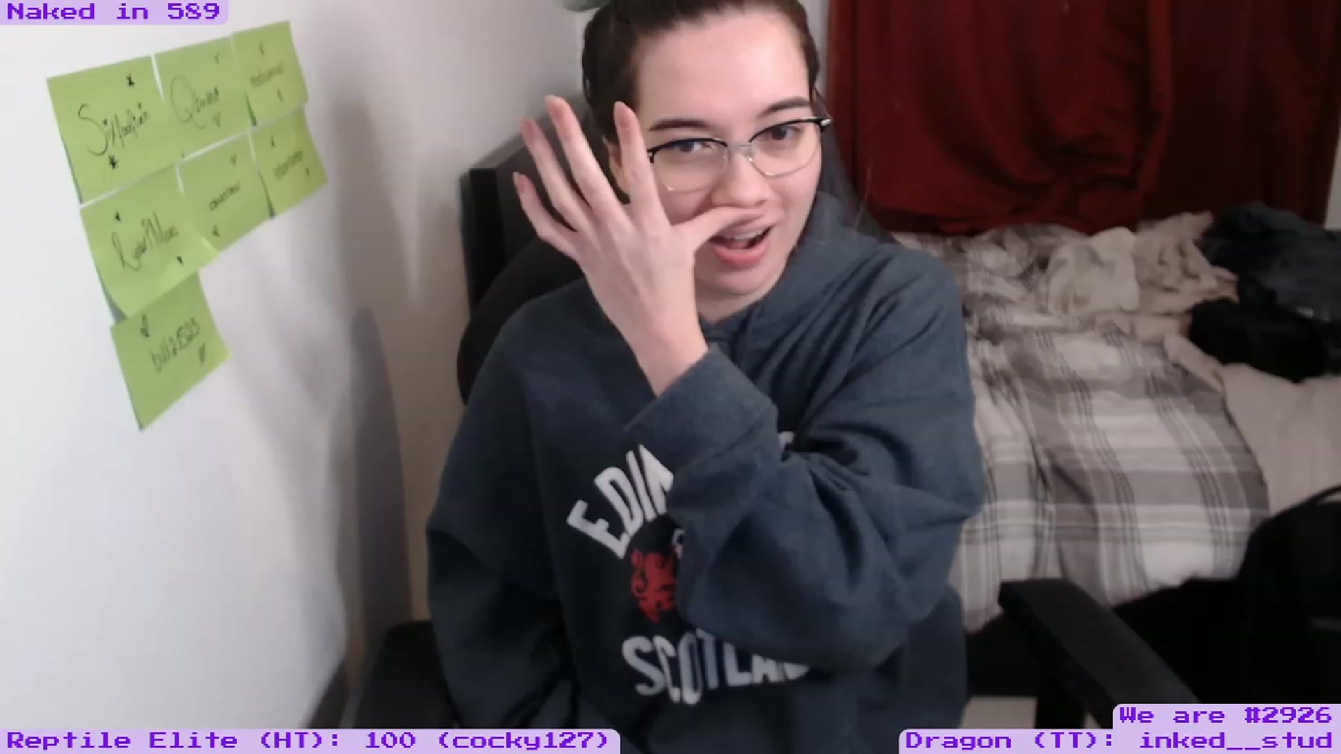 Gallery image thumbnail from EmoSmithers's myfreecams stream on, 04/10/2023, 14:49 image 4 of 20