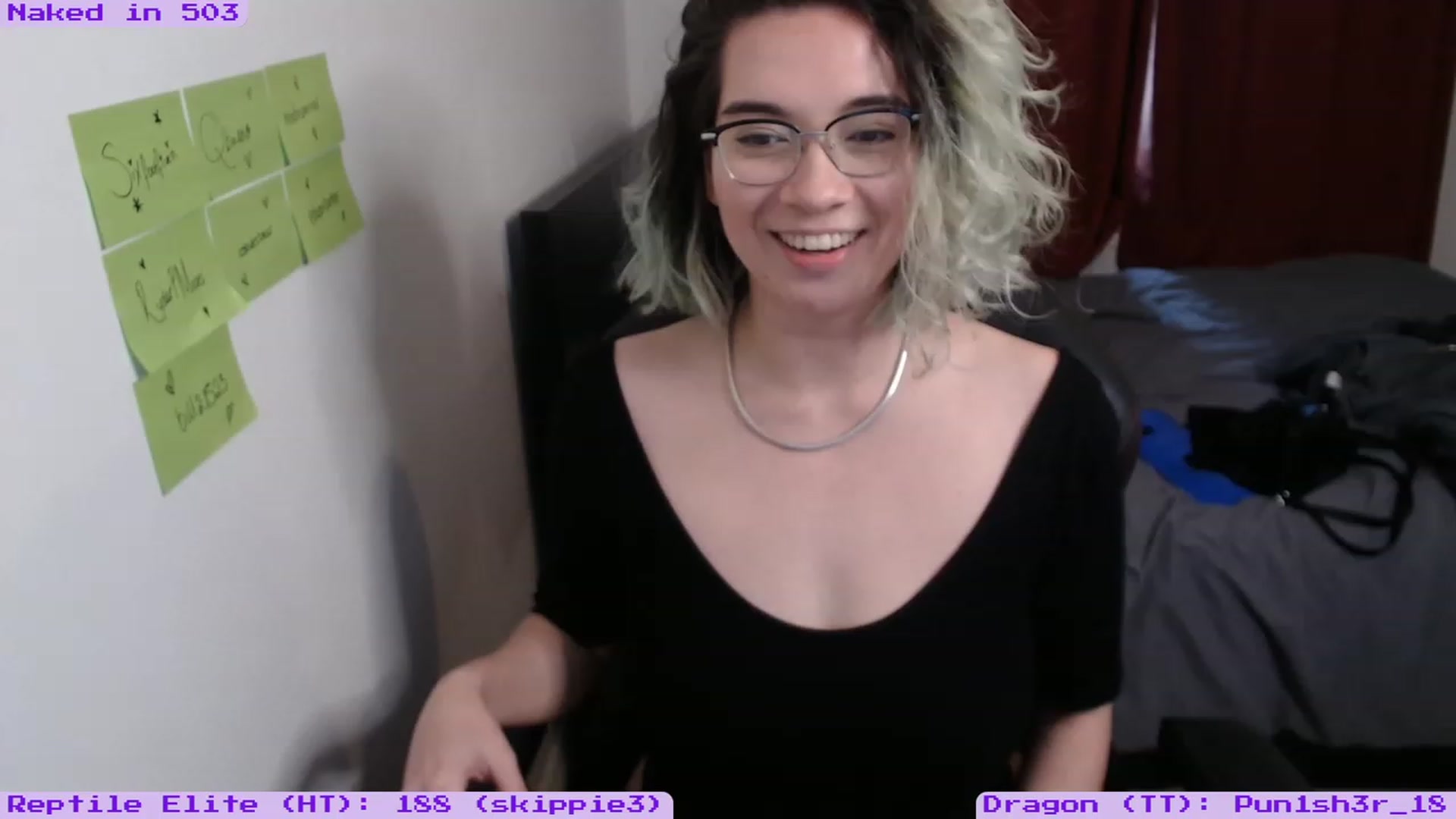 Gallery image thumbnail from EmoSmithers's myfreecams stream on, 04/22/2023, 12:52 image 12 of 20