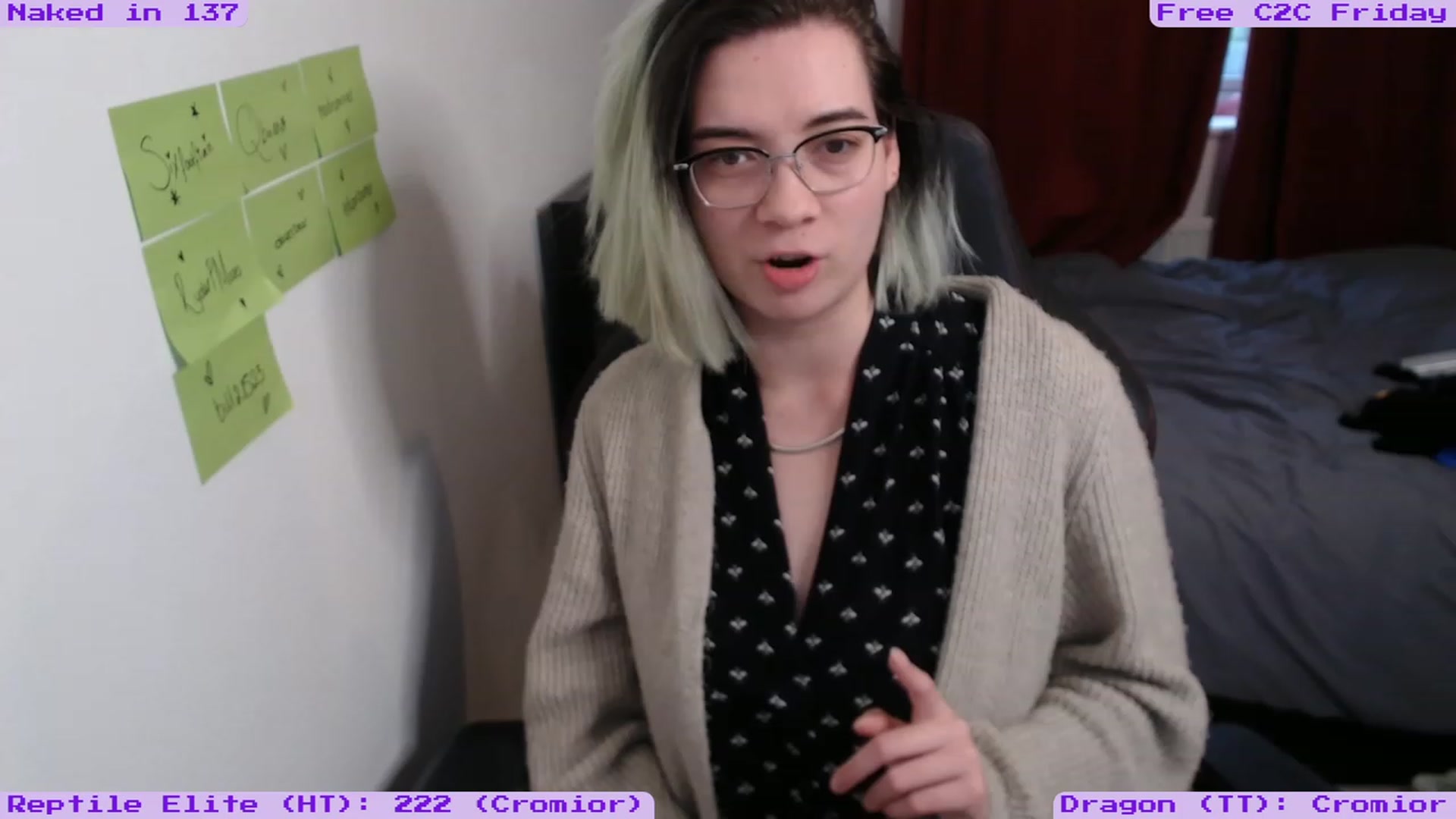 Gallery image thumbnail from EmoSmithers's myfreecams stream on, 04/28/2023, 18:40 image 12 of 20