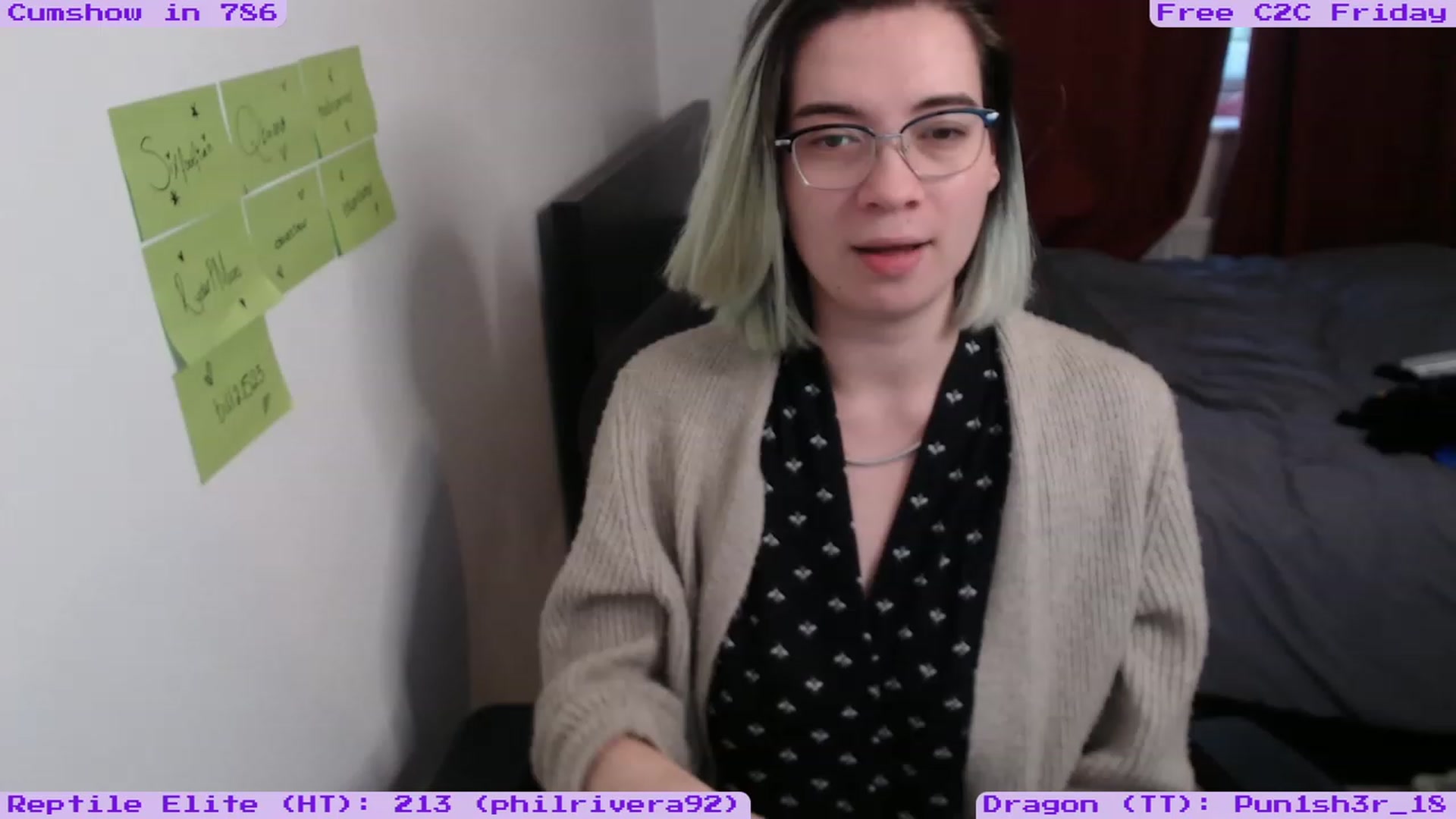 Gallery image thumbnail from EmoSmithers's myfreecams stream on, 04/28/2023, 18:40 image 6 of 20