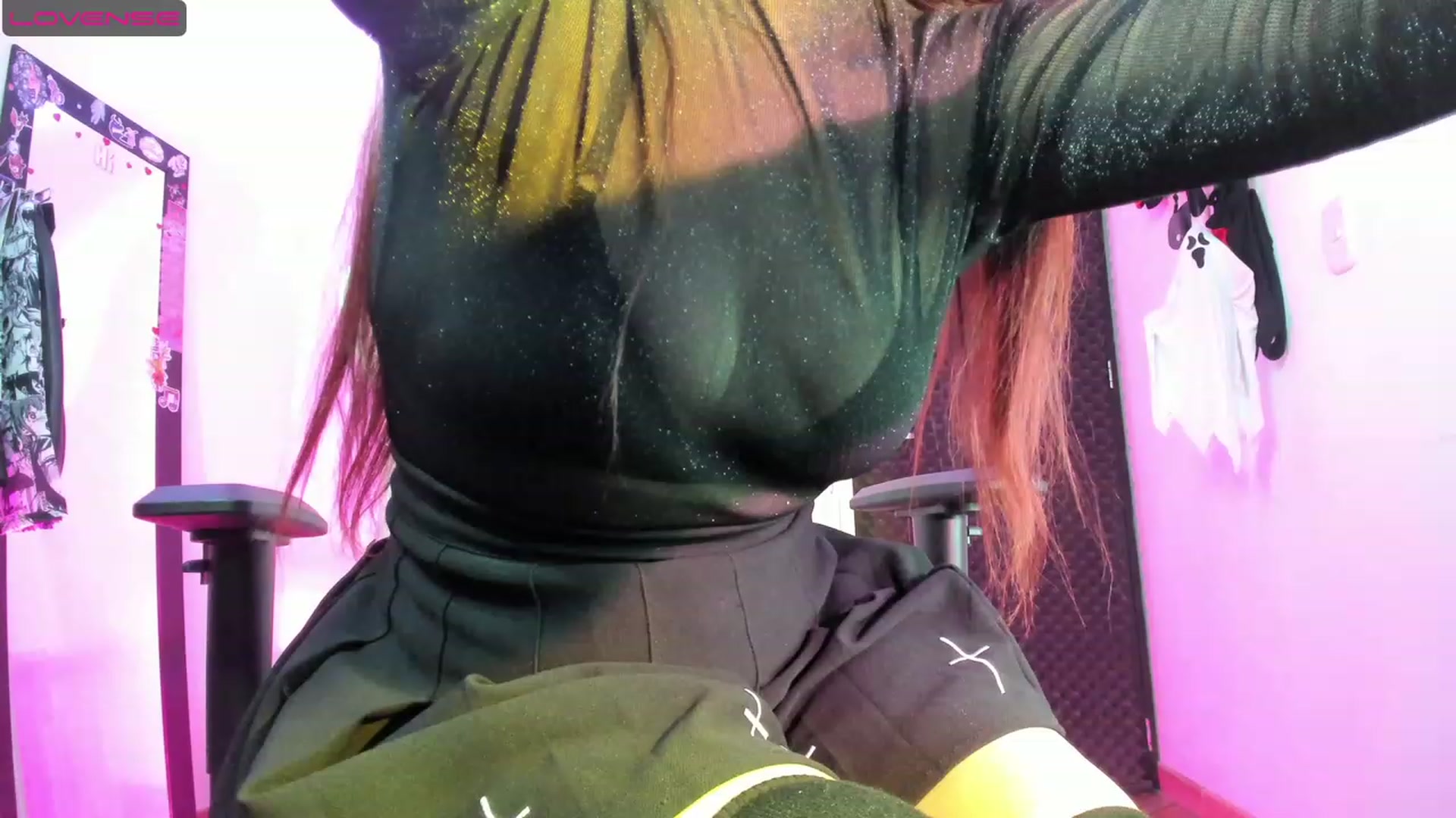 Gallery image thumbnail from Emoon's myfreecams stream on, 04/30/2023, 12:37 image 4 of 20