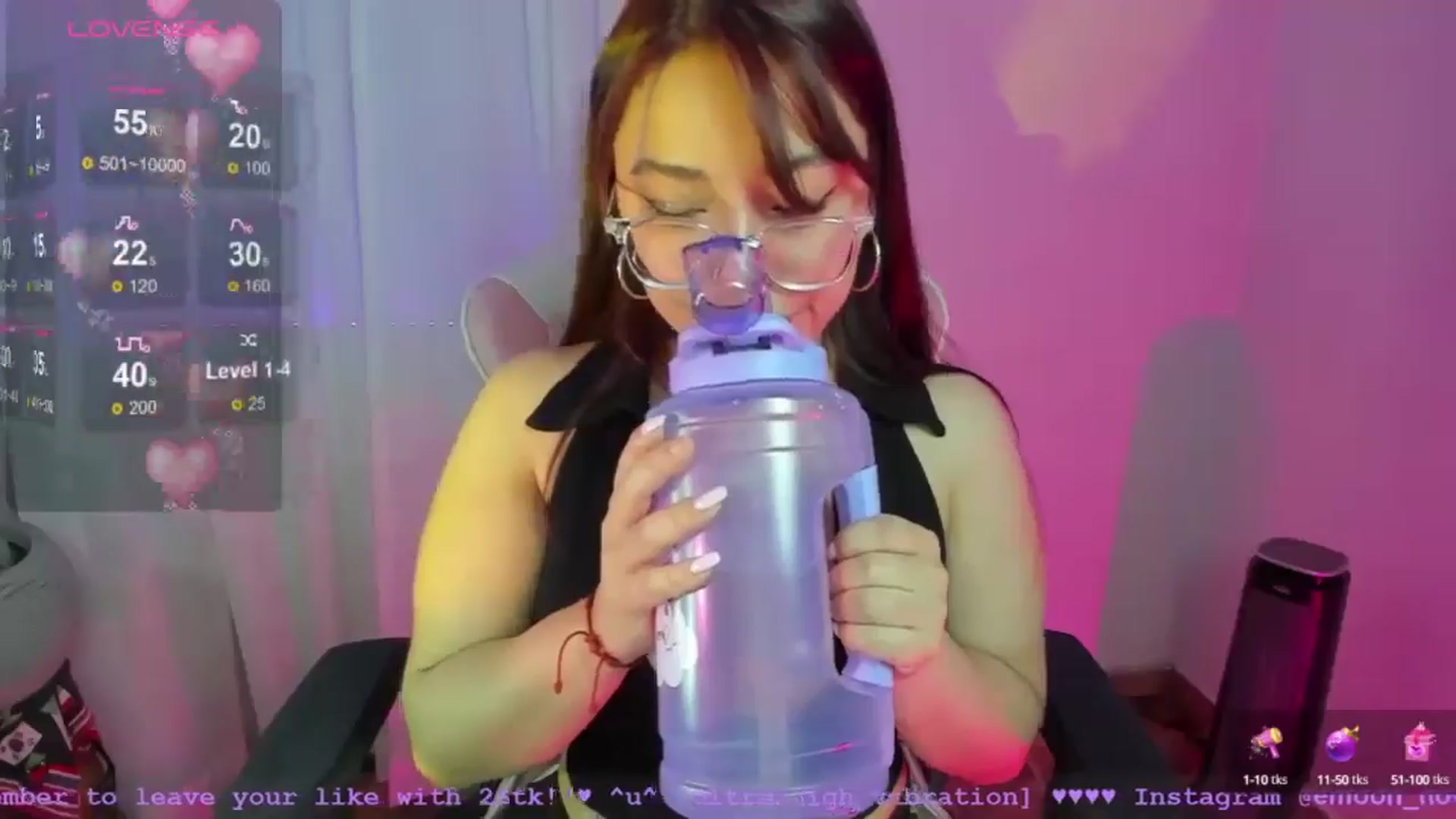 Gallery image thumbnail from Emoon's myfreecams stream on, 08/22/2024, 10:55 image 3 of 20