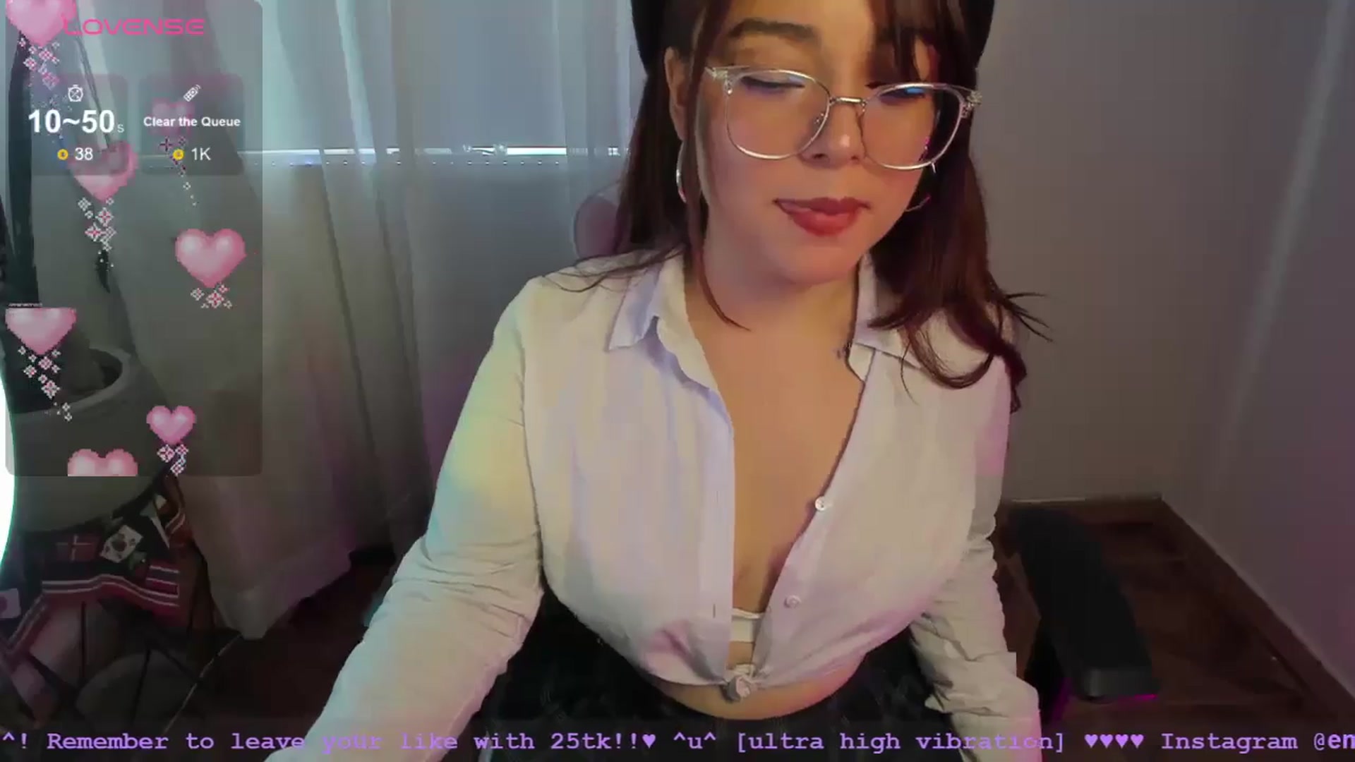 Gallery image thumbnail from Emoon's myfreecams stream on, 08/24/2024, 12:51 image 14 of 20