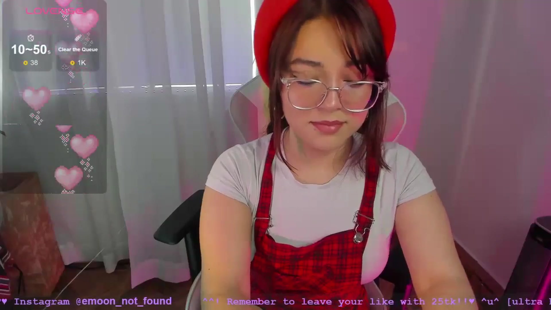 Gallery image thumbnail from Emoon's myfreecams stream on, 08/27/2024, 13:35 image 6 of 20