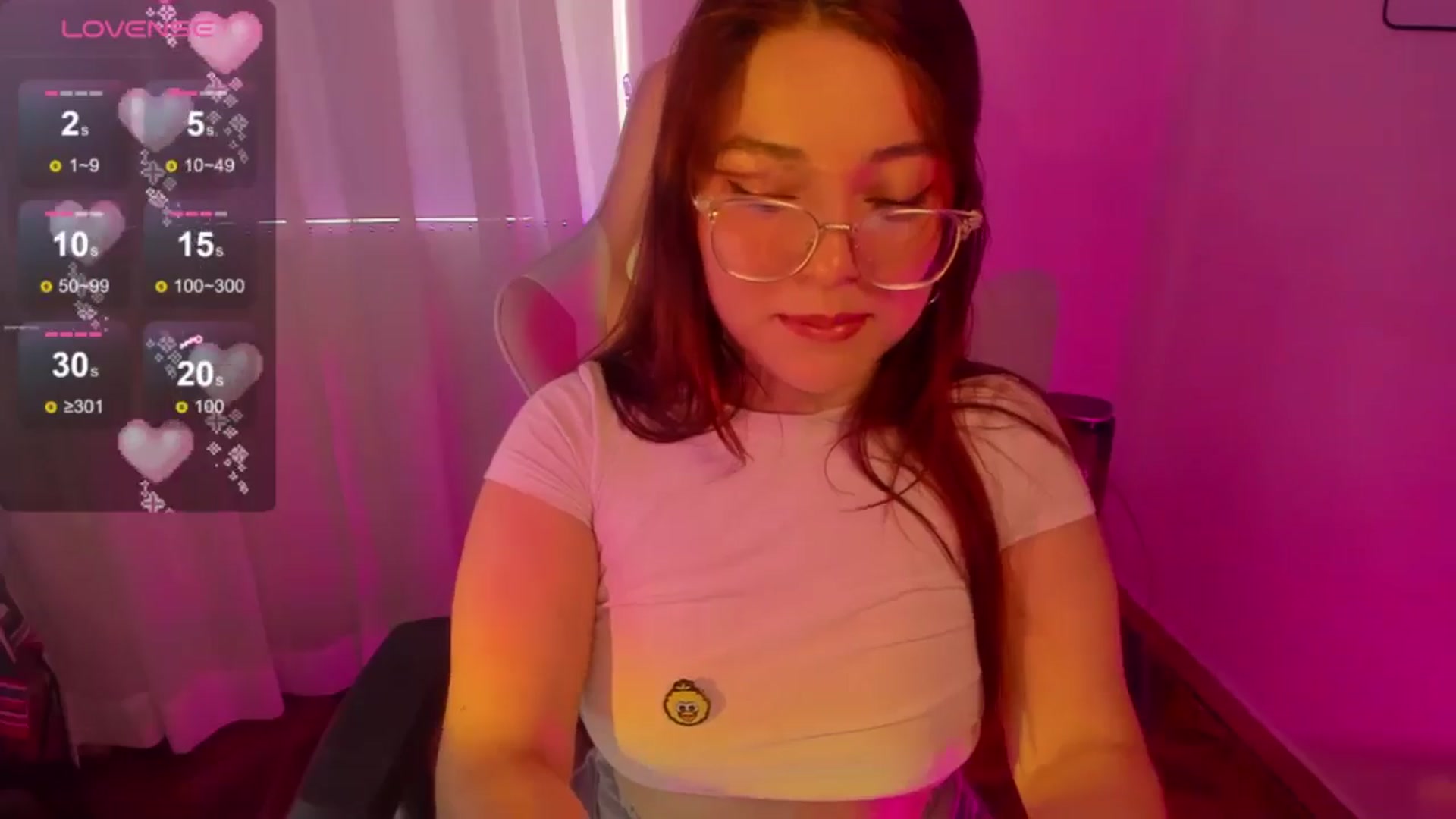Gallery image thumbnail from Emoon's myfreecams stream on, 09/20/2024, 15:35 image 3 of 20
