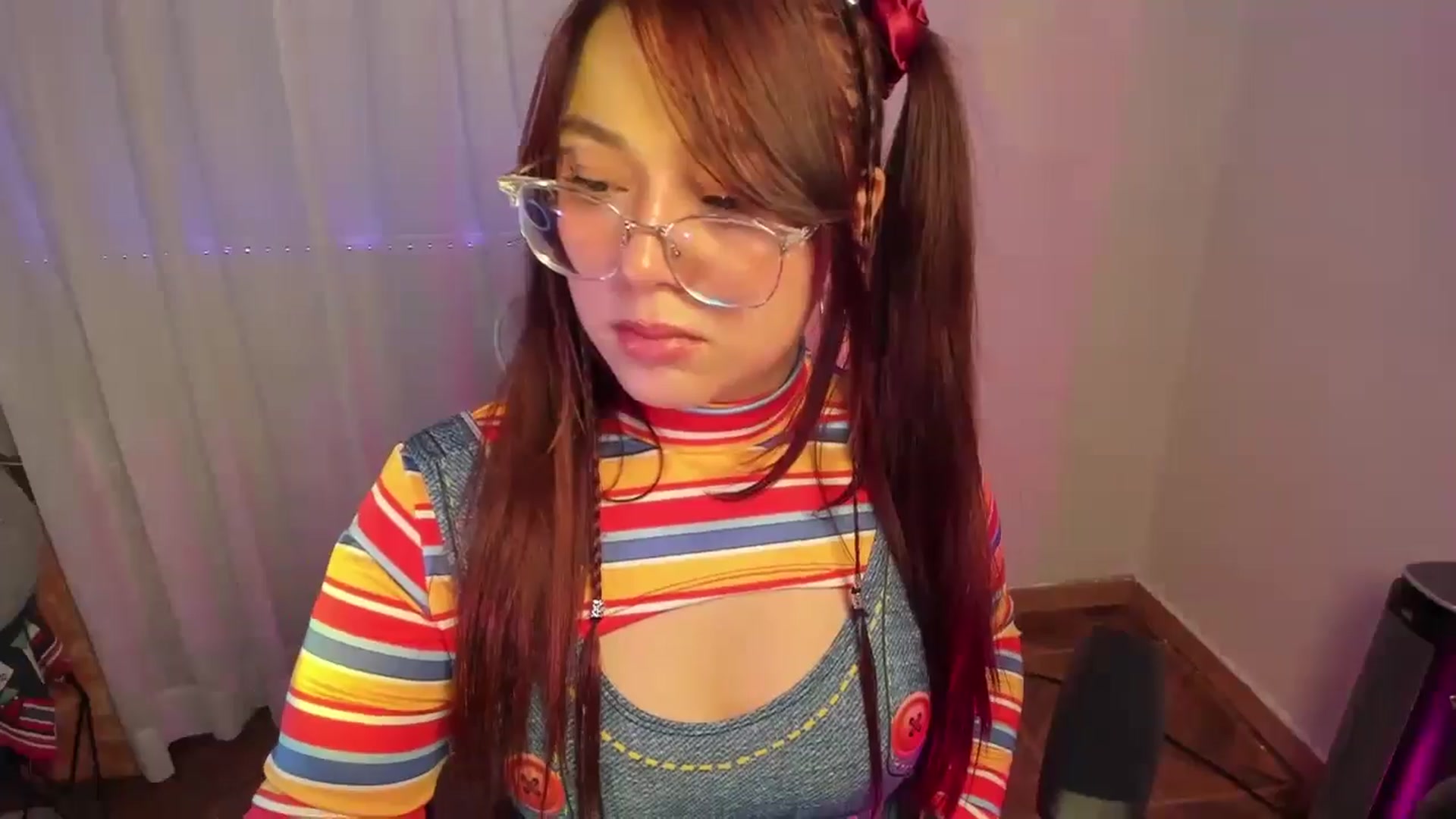 Gallery image thumbnail from Emoon's myfreecams stream on, 10/15/2024, 11:08 image 6 of 20