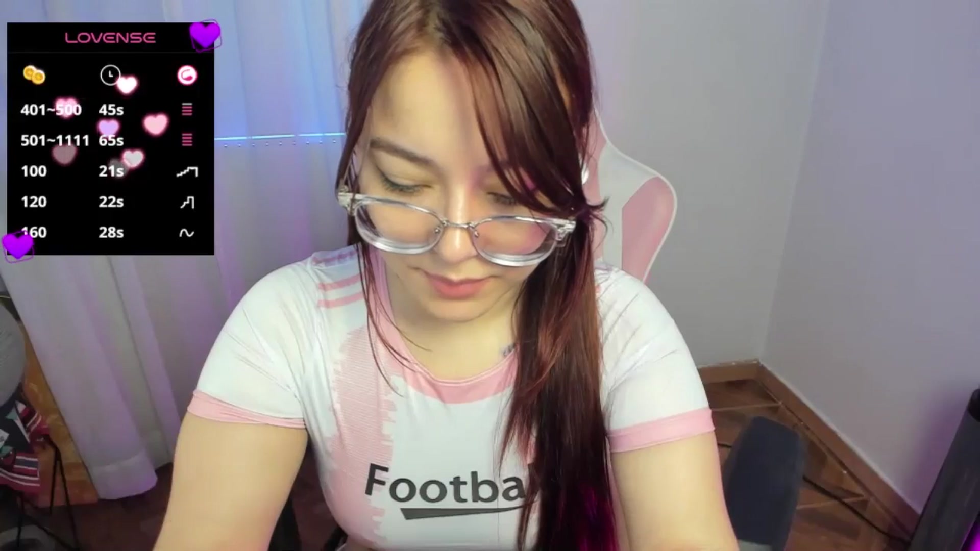 Gallery image thumbnail from Emoon's myfreecams stream on, 10/16/2024, 19:15 image 19 of 20