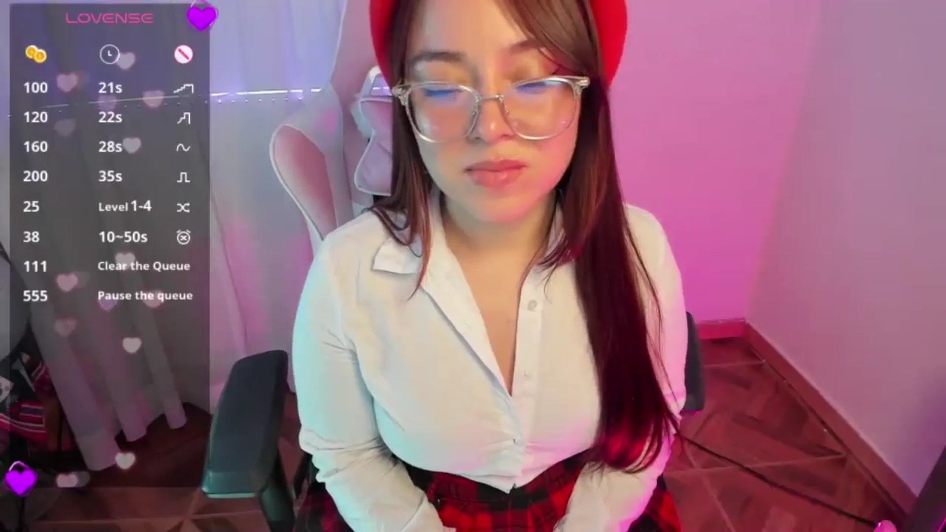 Gallery image thumbnail from Emoon's myfreecams stream on, 10/23/2024, 12:12 image 11 of 20