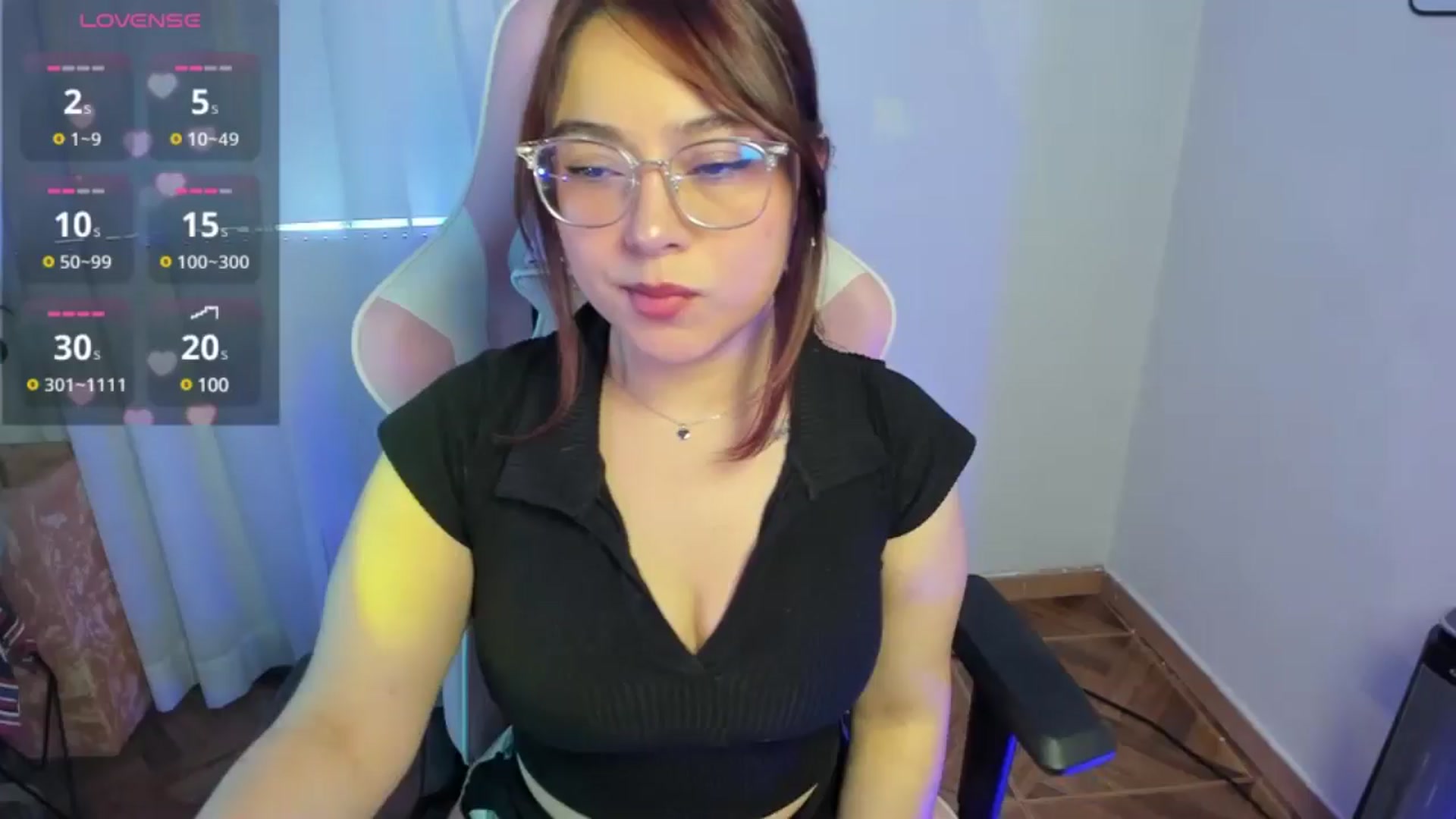 Gallery image thumbnail from Emoon's myfreecams stream on, 11/15/2024, 13:47 image 6 of 20