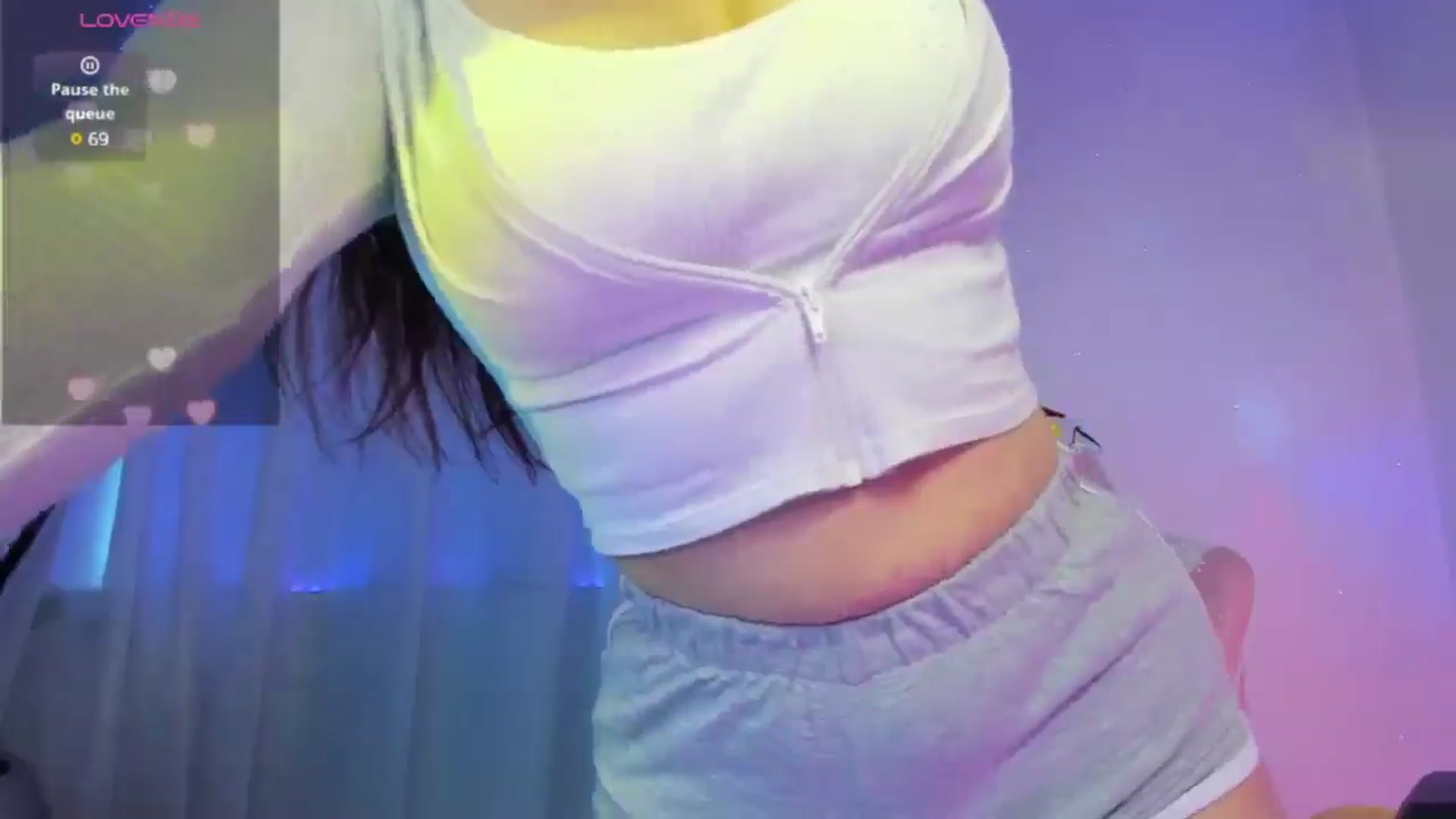 Gallery image thumbnail from Emoon's myfreecams stream on, 12/14/2024, 17:23 image 14 of 20