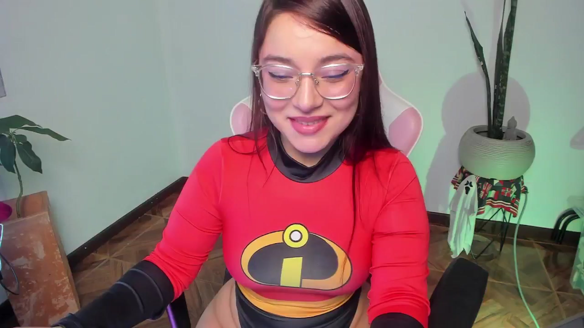 Gallery image thumbnail from Emoon's myfreecams stream on, 10/12/2025, 09:24 image 6 of 20