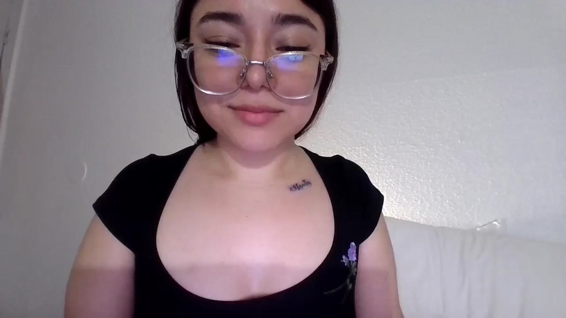 Gallery image thumbnail from Emoon's myfreecams stream on, 02/12/2026, 10:33 image 8 of 20