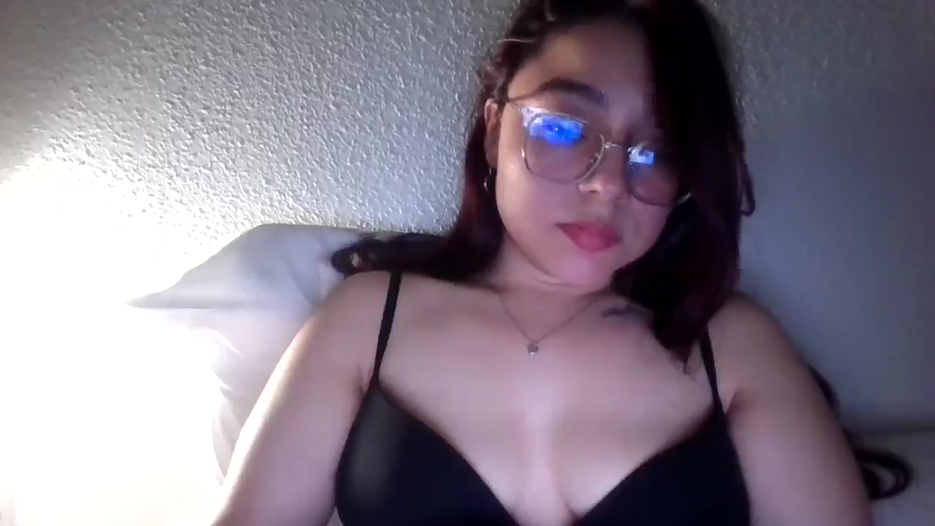 Gallery image thumbnail from Emoon's myfreecams stream on, 02/15/2026, 10:48 image 2 of 20