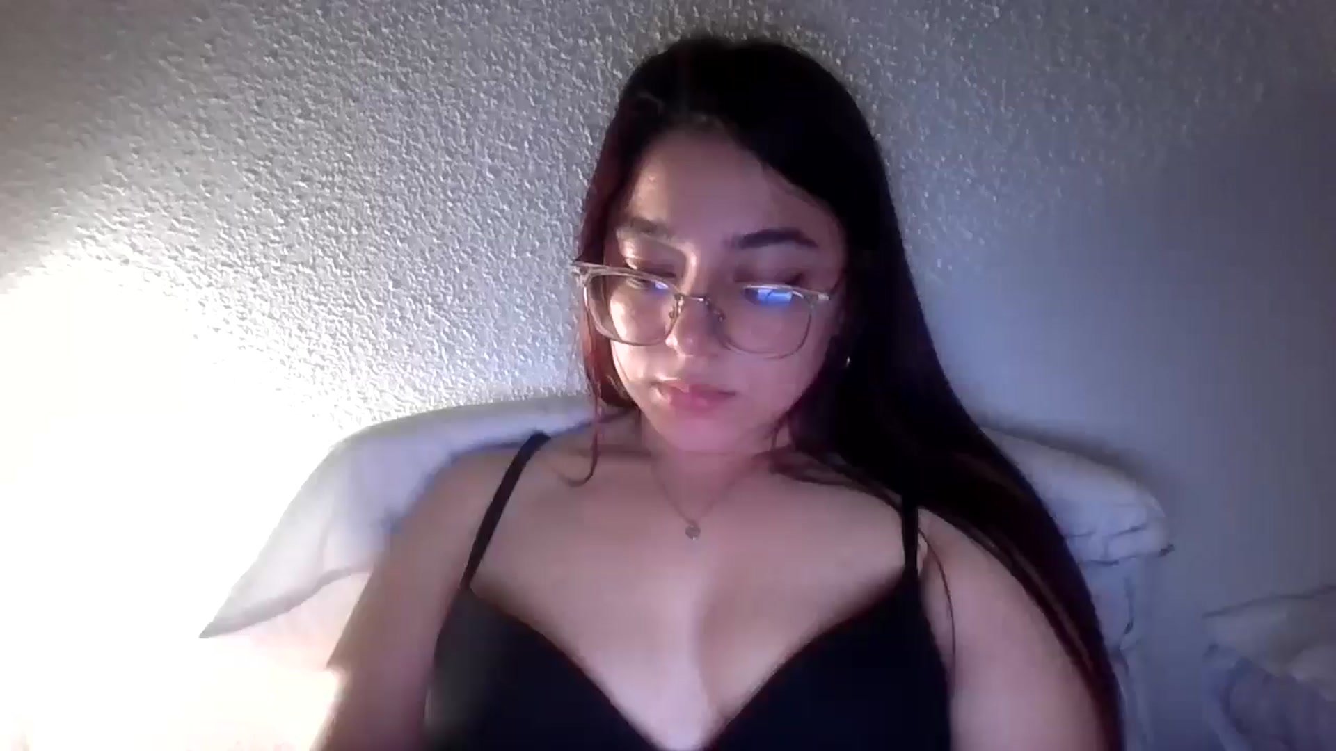 Gallery image thumbnail from Emoon's myfreecams stream on, 02/15/2026, 11:40 image 14 of 20