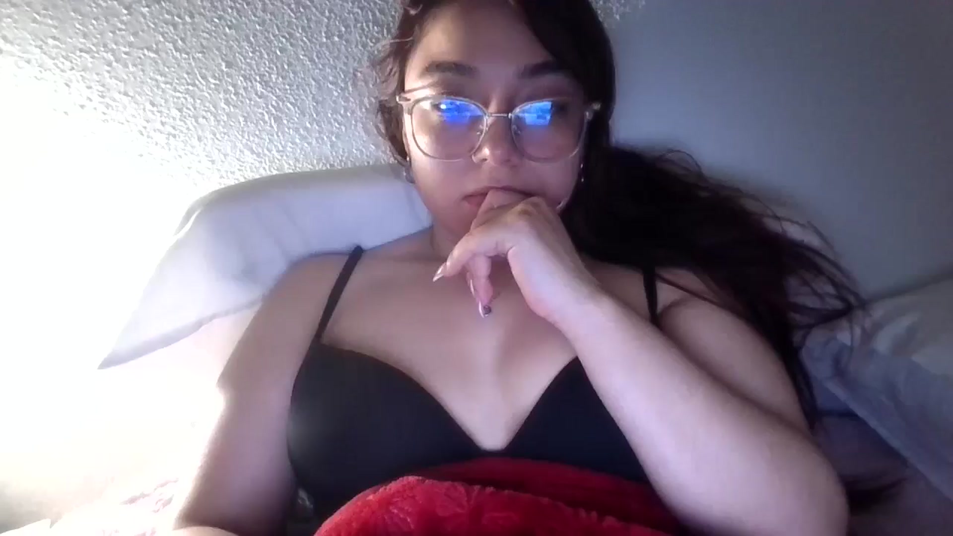 Gallery image thumbnail from Emoon's myfreecams stream on, 02/15/2026, 11:40 image 2 of 20