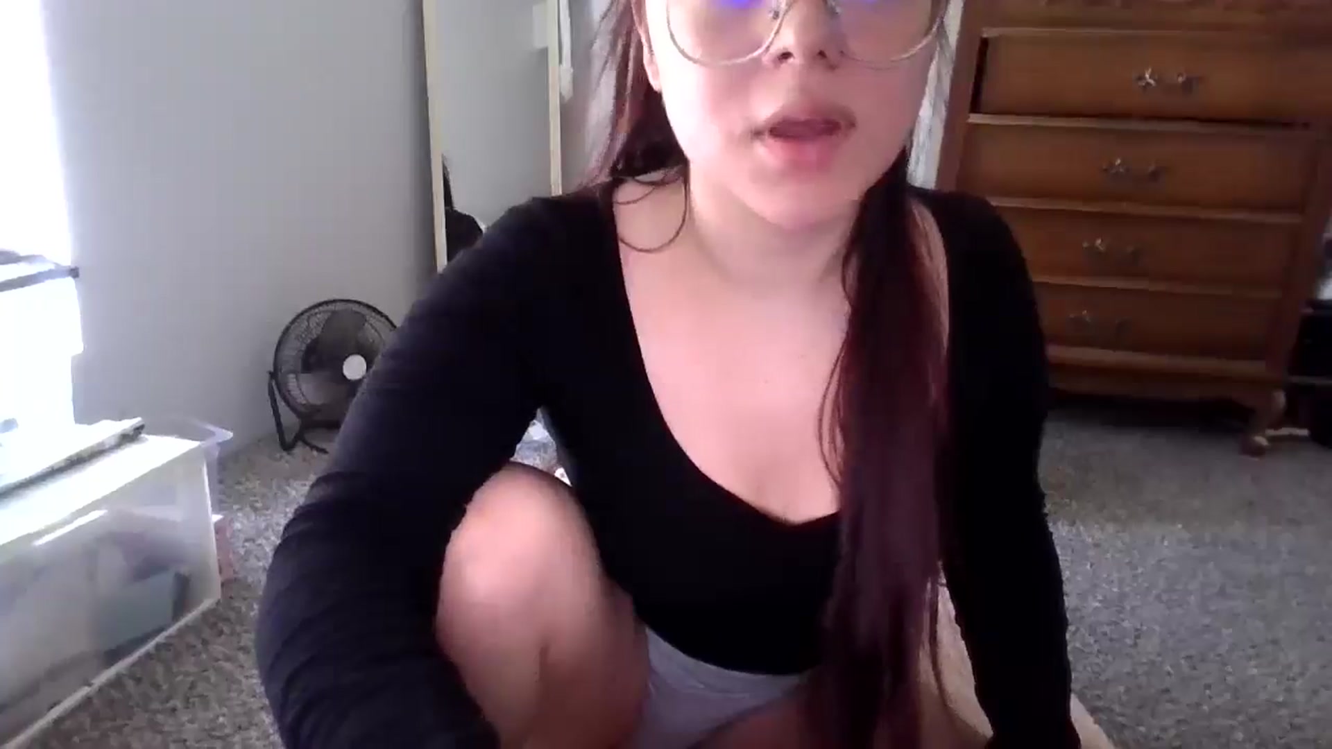 Gallery image thumbnail from Emoon's myfreecams stream on, 04/28/2026, 21:37 image 11 of 20