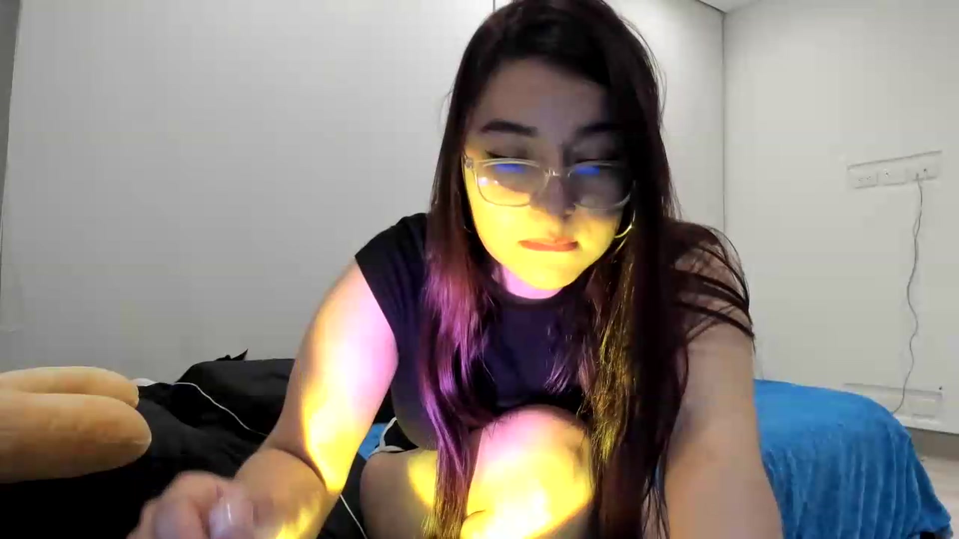 Gallery image thumbnail from Emoon's myfreecams stream on, 07/26/2026, 09:38 image 6 of 20