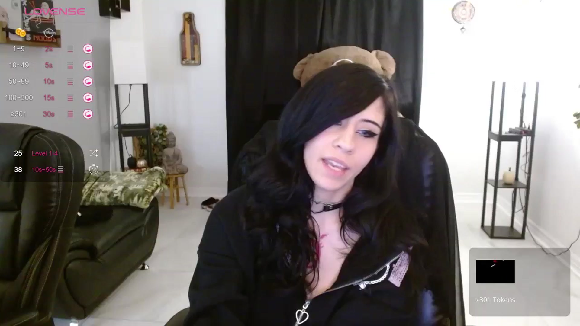 Gallery image thumbnail from Emoxbunny's myfreecams stream on, 11/30/2023, 21:08 image 15 of 20