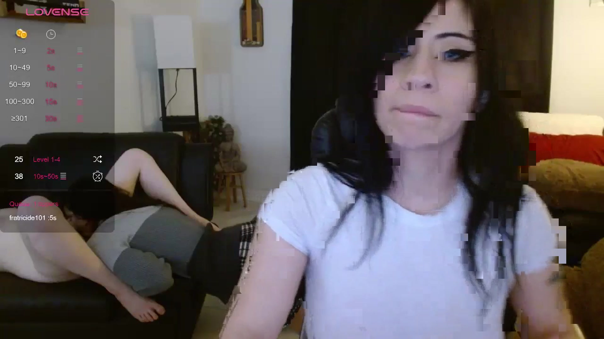 Gallery image thumbnail from Emoxbunny's myfreecams stream on, 12/05/2023, 20:48 image 19 of 20