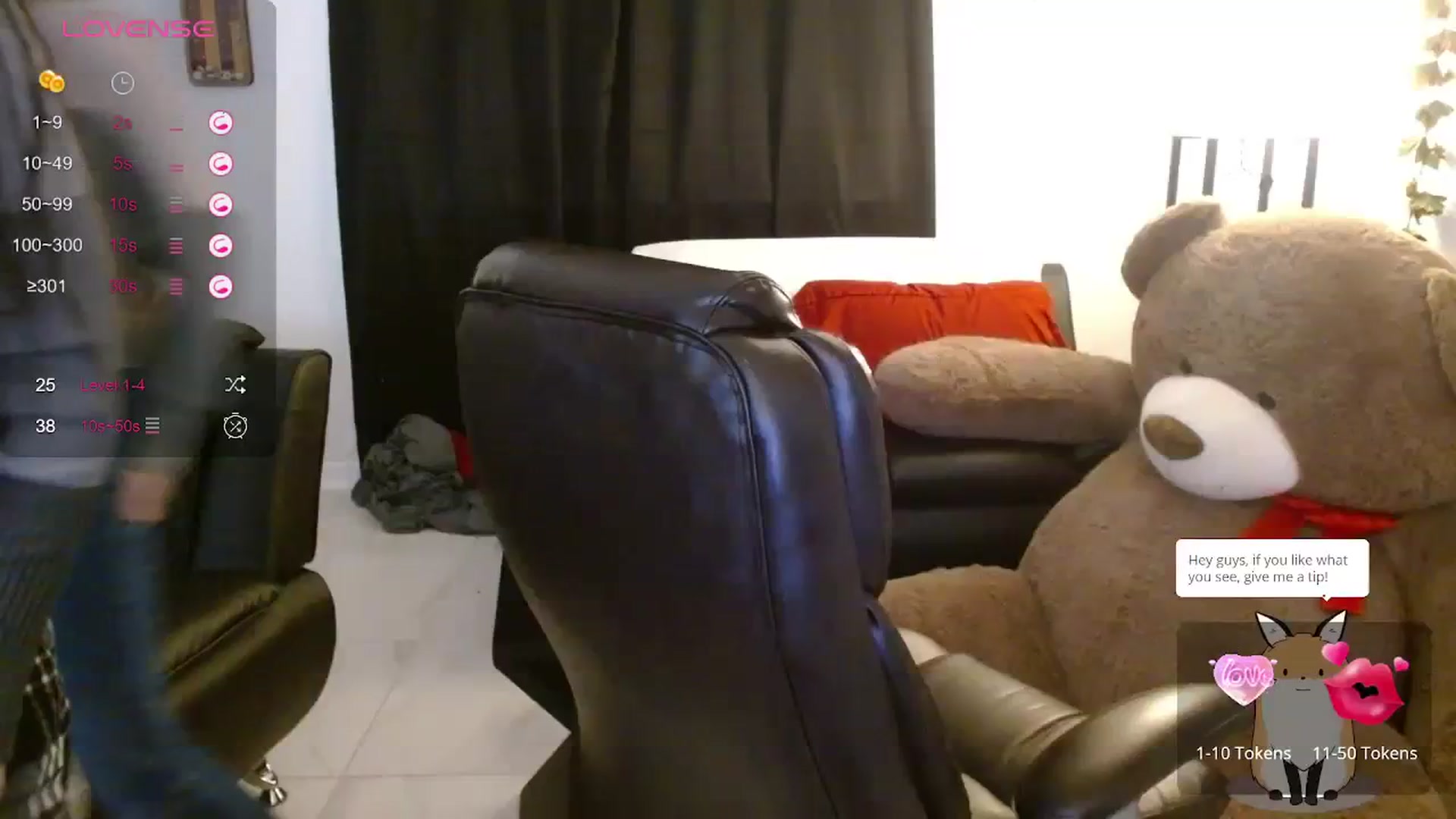 Gallery image thumbnail from Emoxbunny's myfreecams stream on, 12/05/2023, 20:48 image 9 of 20