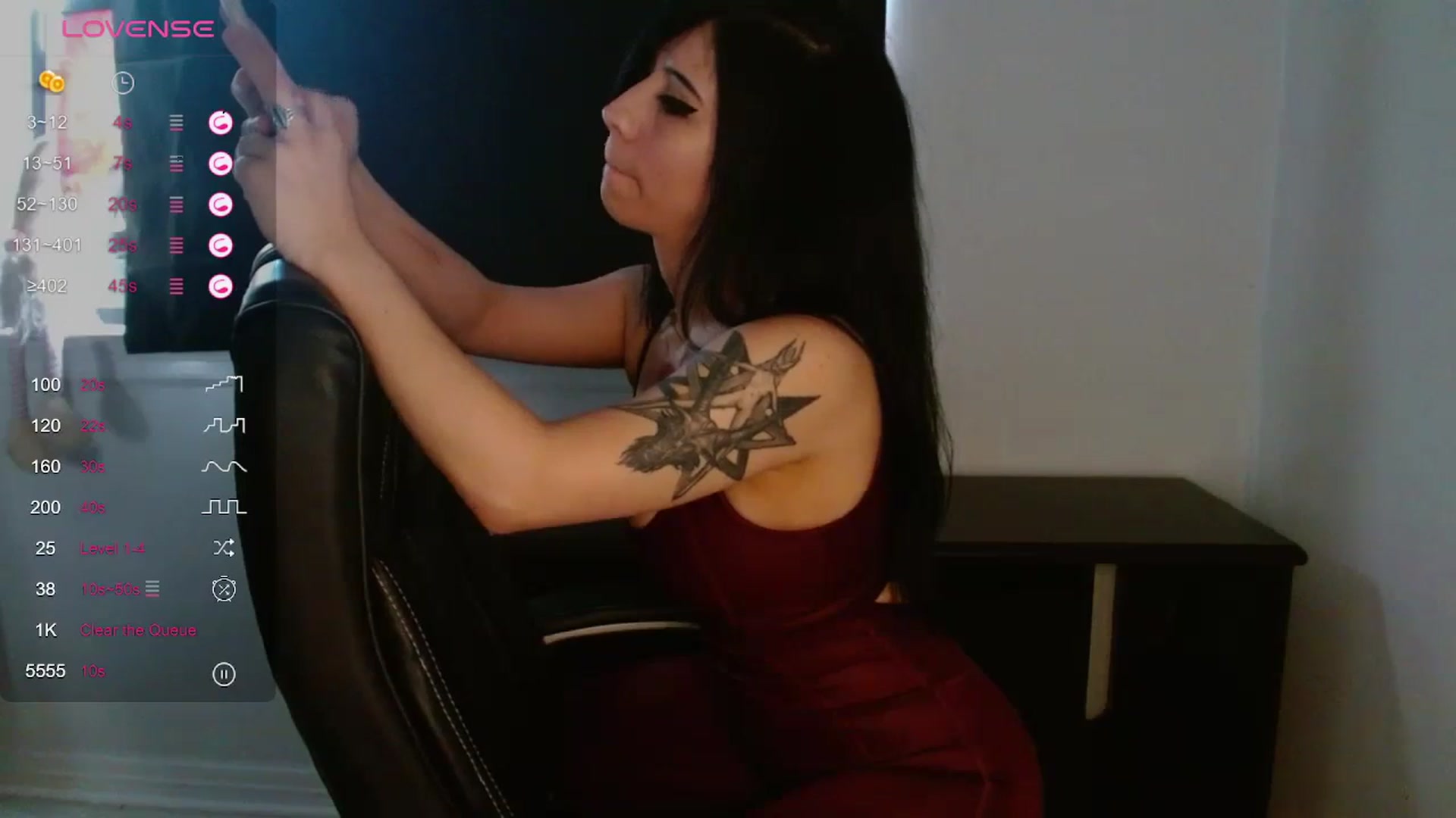 Gallery image thumbnail from Emoxbunny's myfreecams stream on, 12/07/2023, 16:54 image 16 of 20