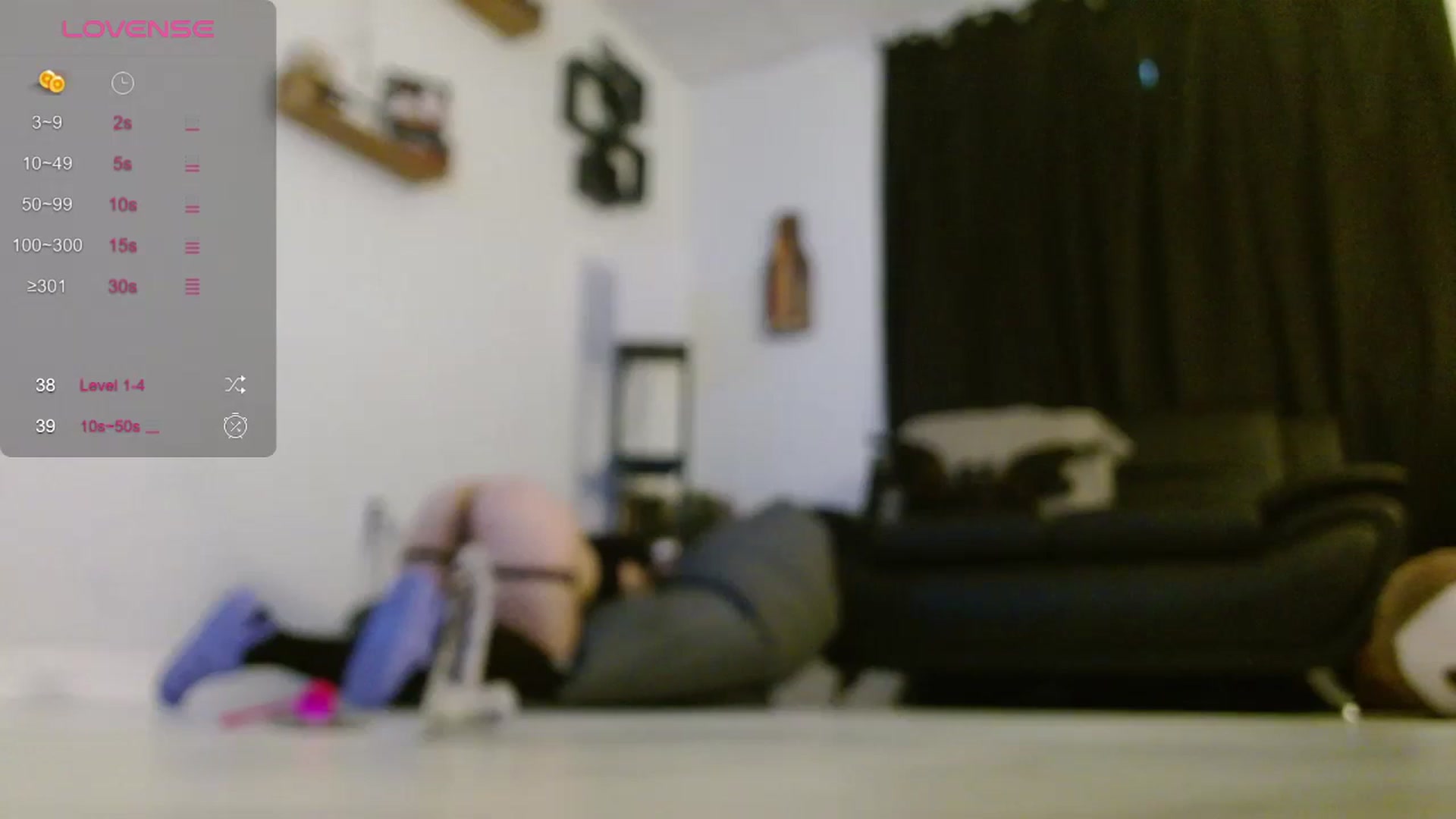 Gallery image thumbnail from Emoxbunny's myfreecams stream on, 12/08/2023, 21:10 image 19 of 20