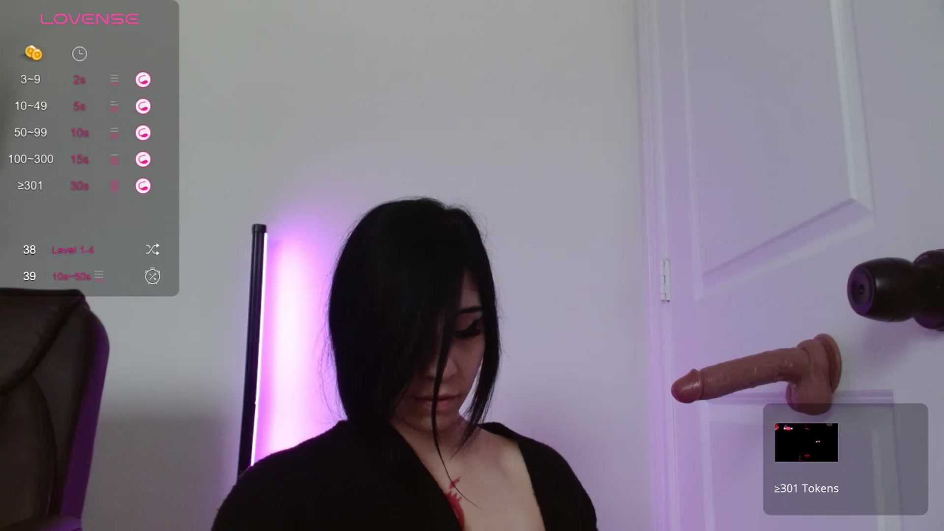 Gallery image thumbnail from Emoxbunny's myfreecams stream on, 12/26/2023, 18:24 image 2 of 20