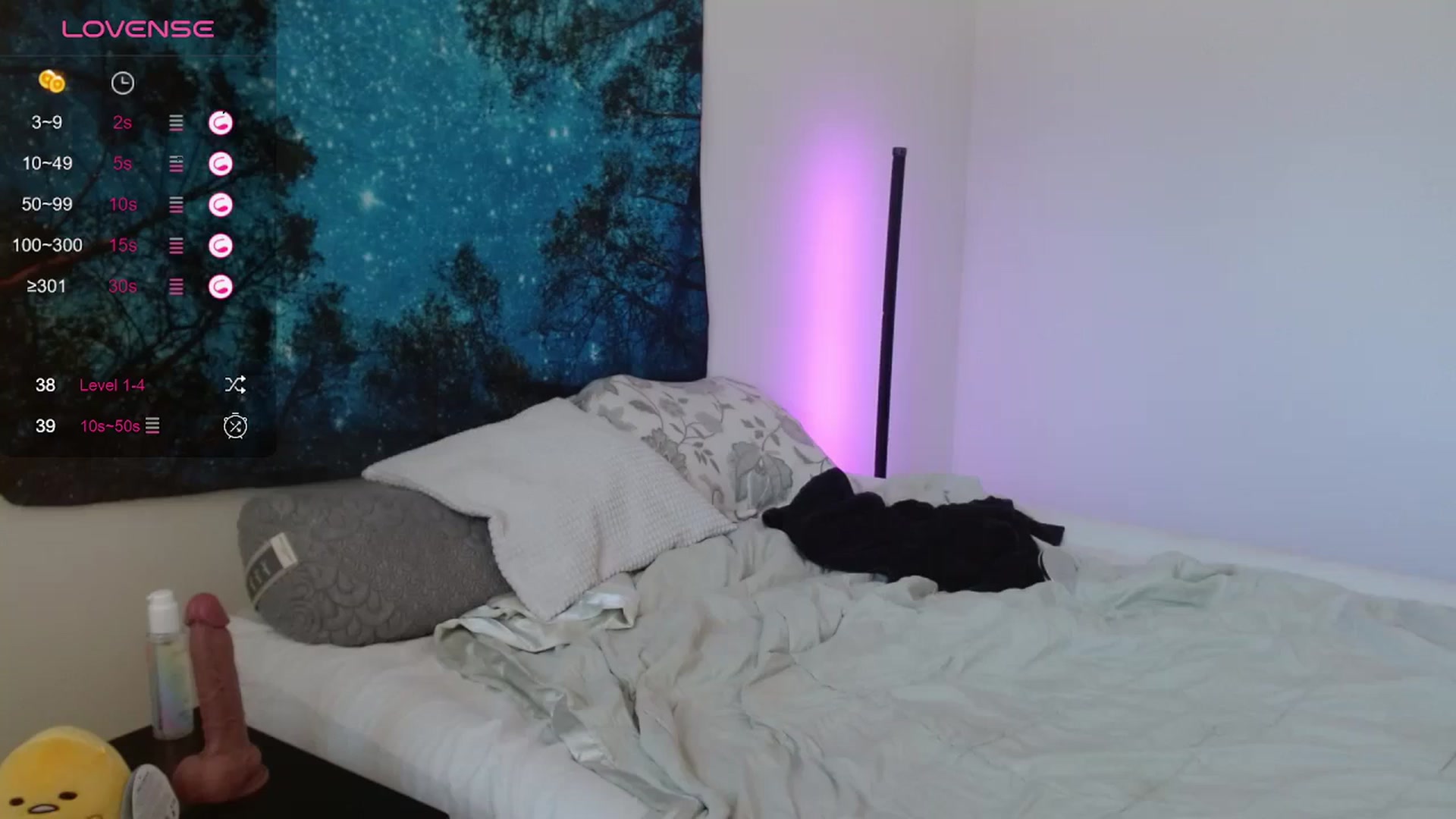 Gallery image thumbnail from Emoxbunny's myfreecams stream on, 12/29/2023, 18:56 image 14 of 20