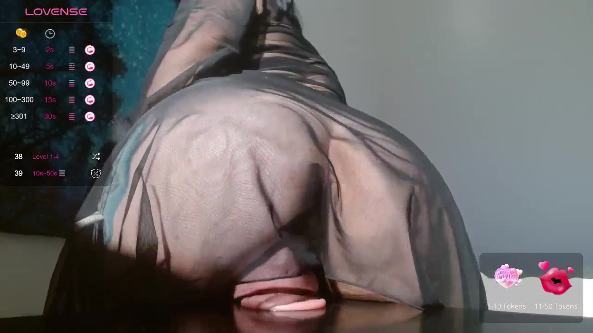 Gallery image thumbnail from Emoxbunny's myfreecams stream on, 12/29/2023, 20:11 image 8 of 20