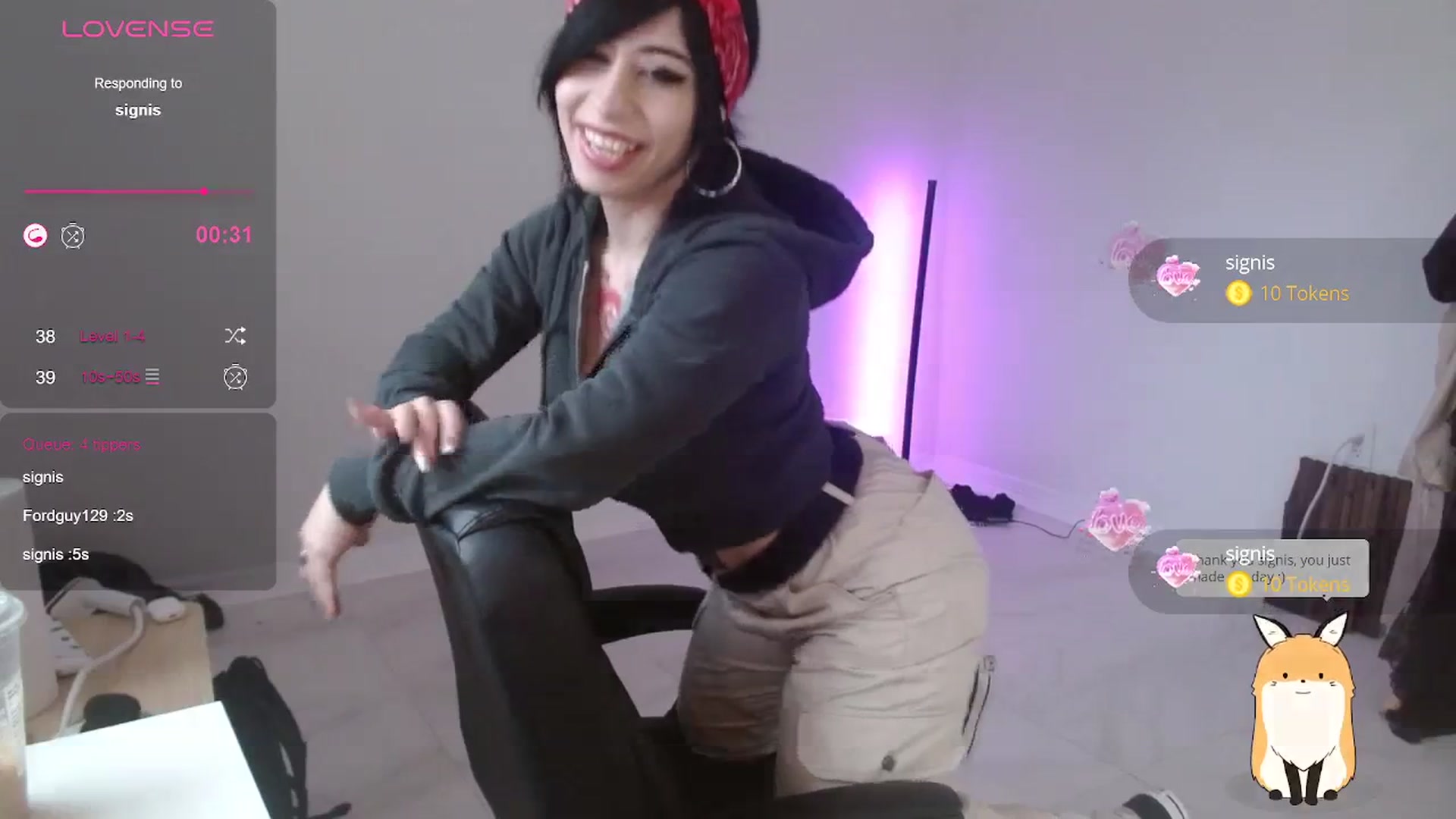 Gallery image thumbnail from Emoxbunny's myfreecams stream on, 01/01/2024, 18:23 image 2 of 20