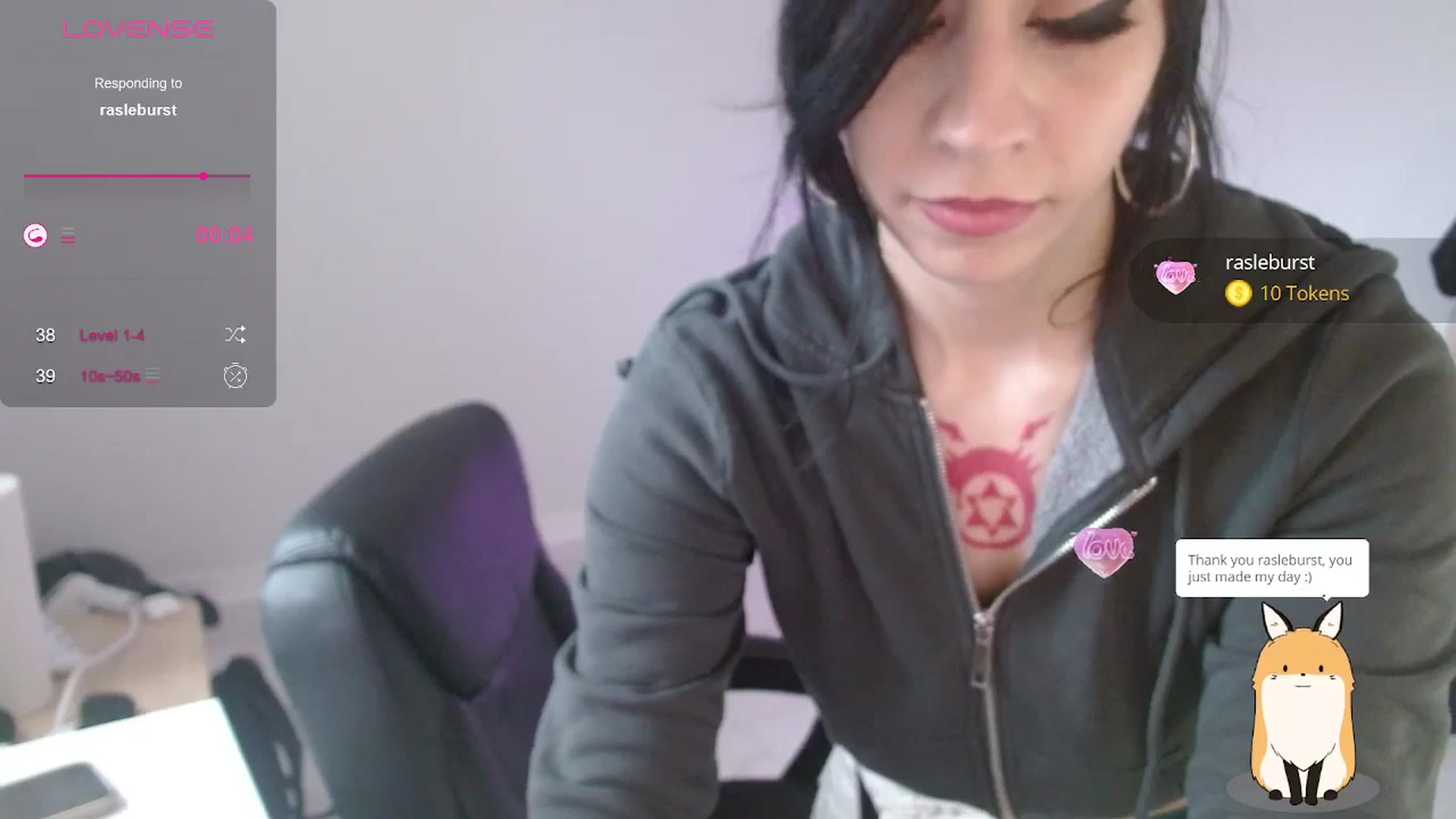 Gallery image thumbnail from Emoxbunny's myfreecams stream on, 01/01/2024, 18:23 image 6 of 20