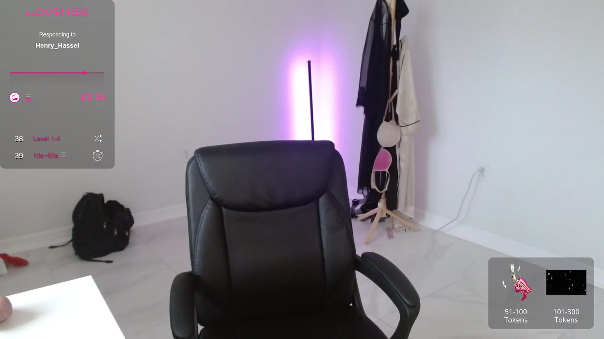 Gallery image thumbnail from Emoxbunny's myfreecams stream on, 01/02/2024, 18:10 image 20 of 20