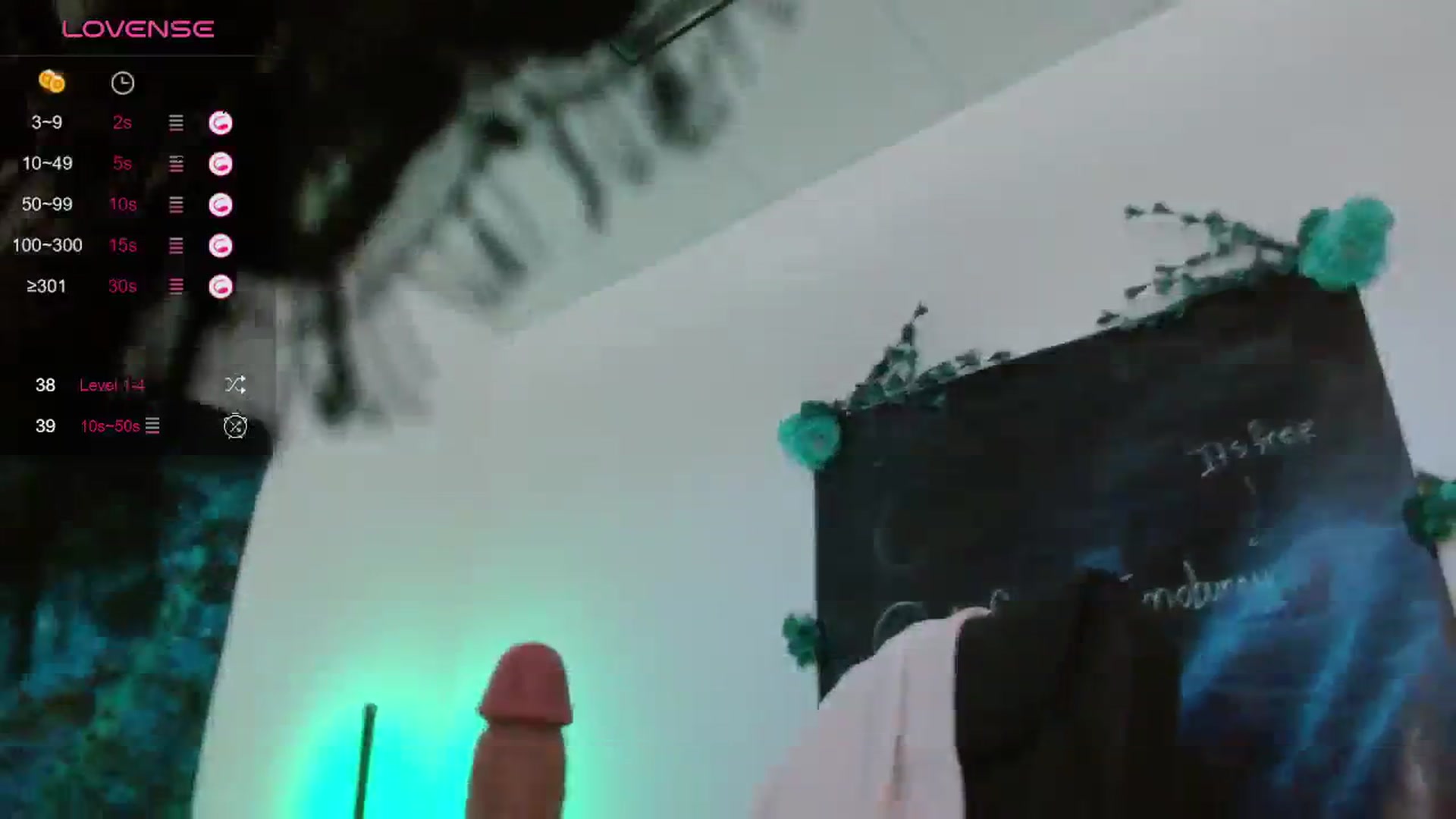 Gallery image thumbnail from Emoxbunny's myfreecams stream on, 01/04/2024, 15:05 image 18 of 20