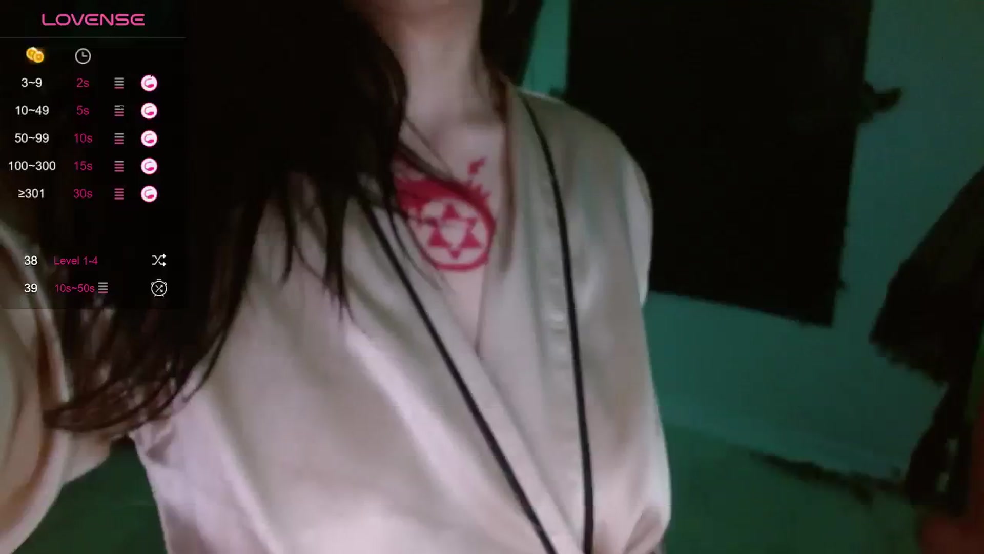 Gallery image thumbnail from Emoxbunny's myfreecams stream on, 01/05/2024, 16:18 image 17 of 20