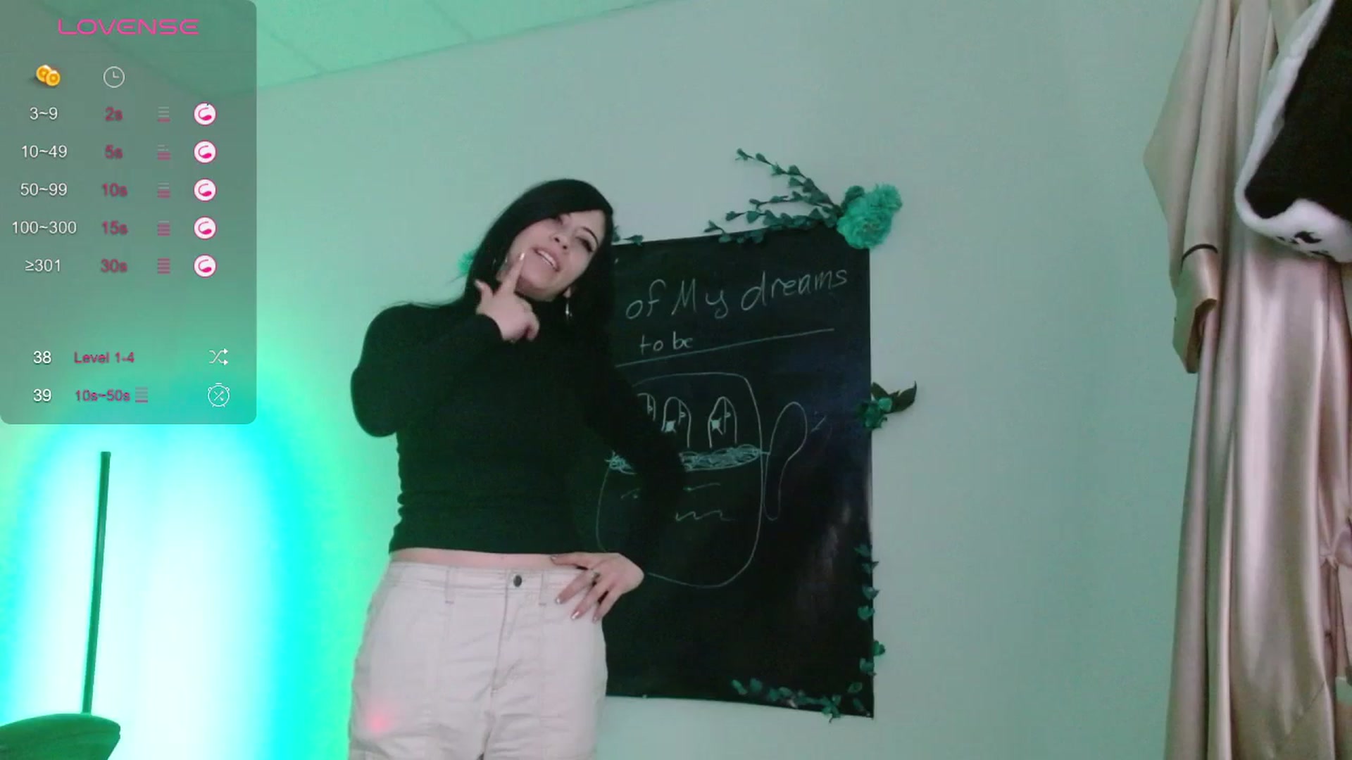 Gallery image thumbnail from Emoxbunny's myfreecams stream on, 01/05/2024, 16:18 image 4 of 20
