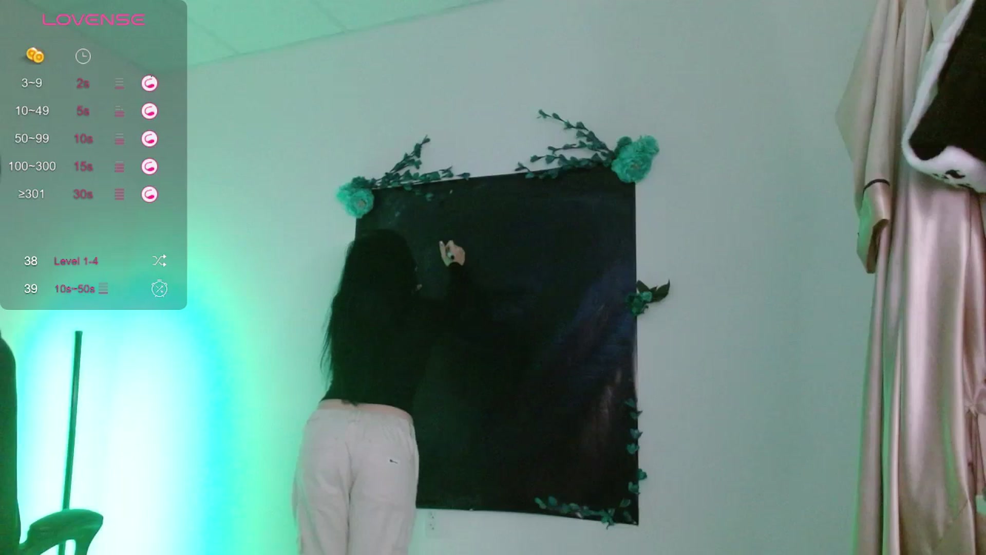 Gallery image thumbnail from Emoxbunny's myfreecams stream on, 01/05/2024, 16:18 image 5 of 20