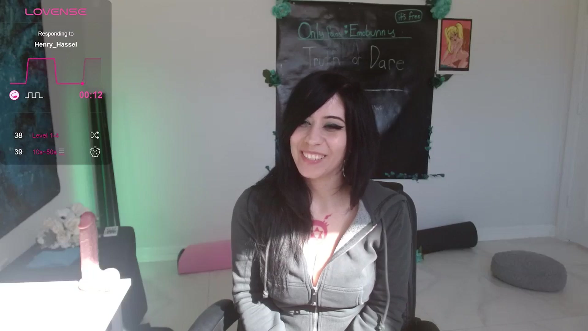Gallery image thumbnail from Emoxbunny's myfreecams stream on, 01/13/2024, 20:38 image 7 of 20