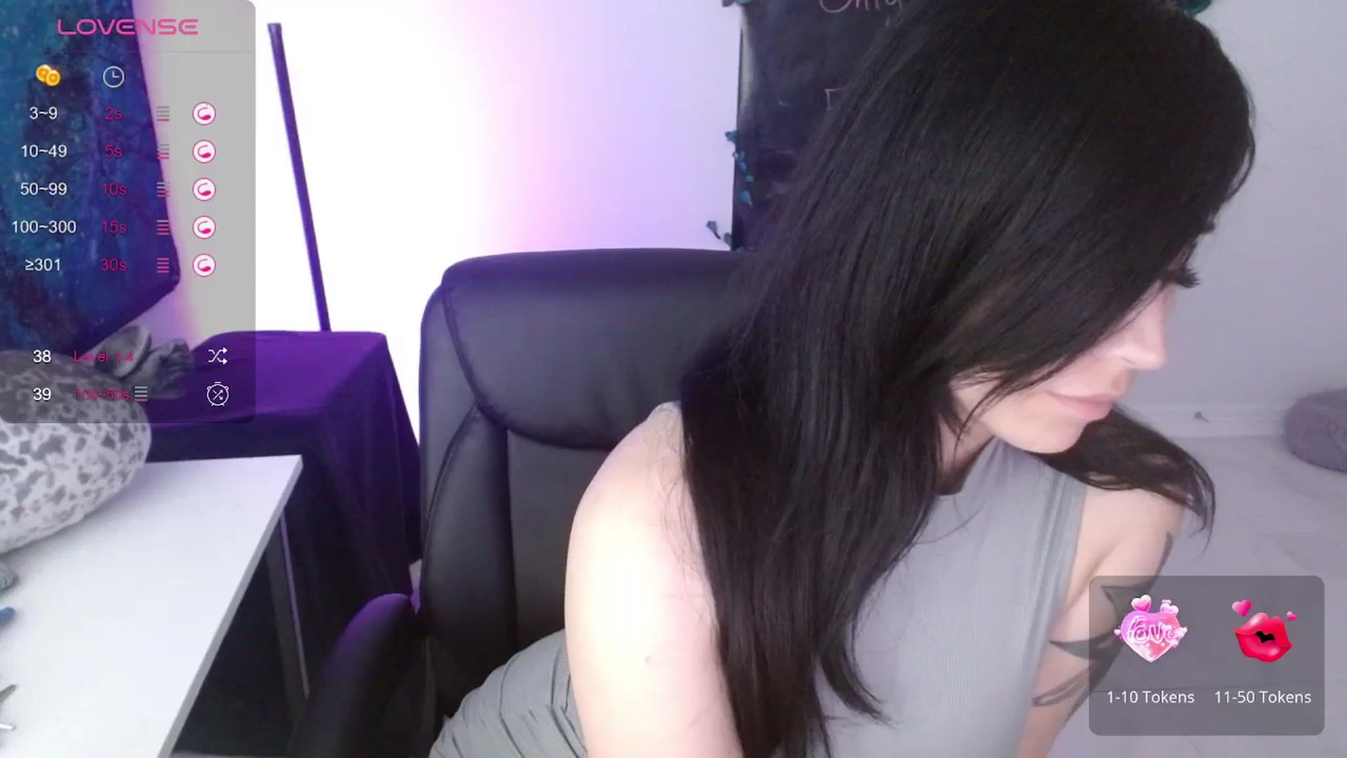 Gallery image thumbnail from Emoxbunny's myfreecams stream on, 01/26/2024, 19:49 image 10 of 20