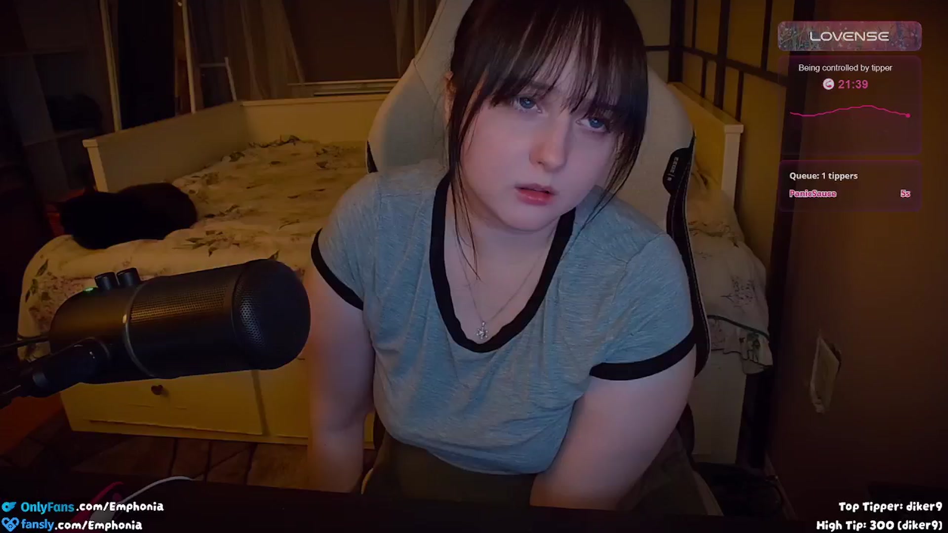 Gallery image thumbnail from Emphonia's myfreecams stream on, 08/11/2024, 06:04 image 19 of 20