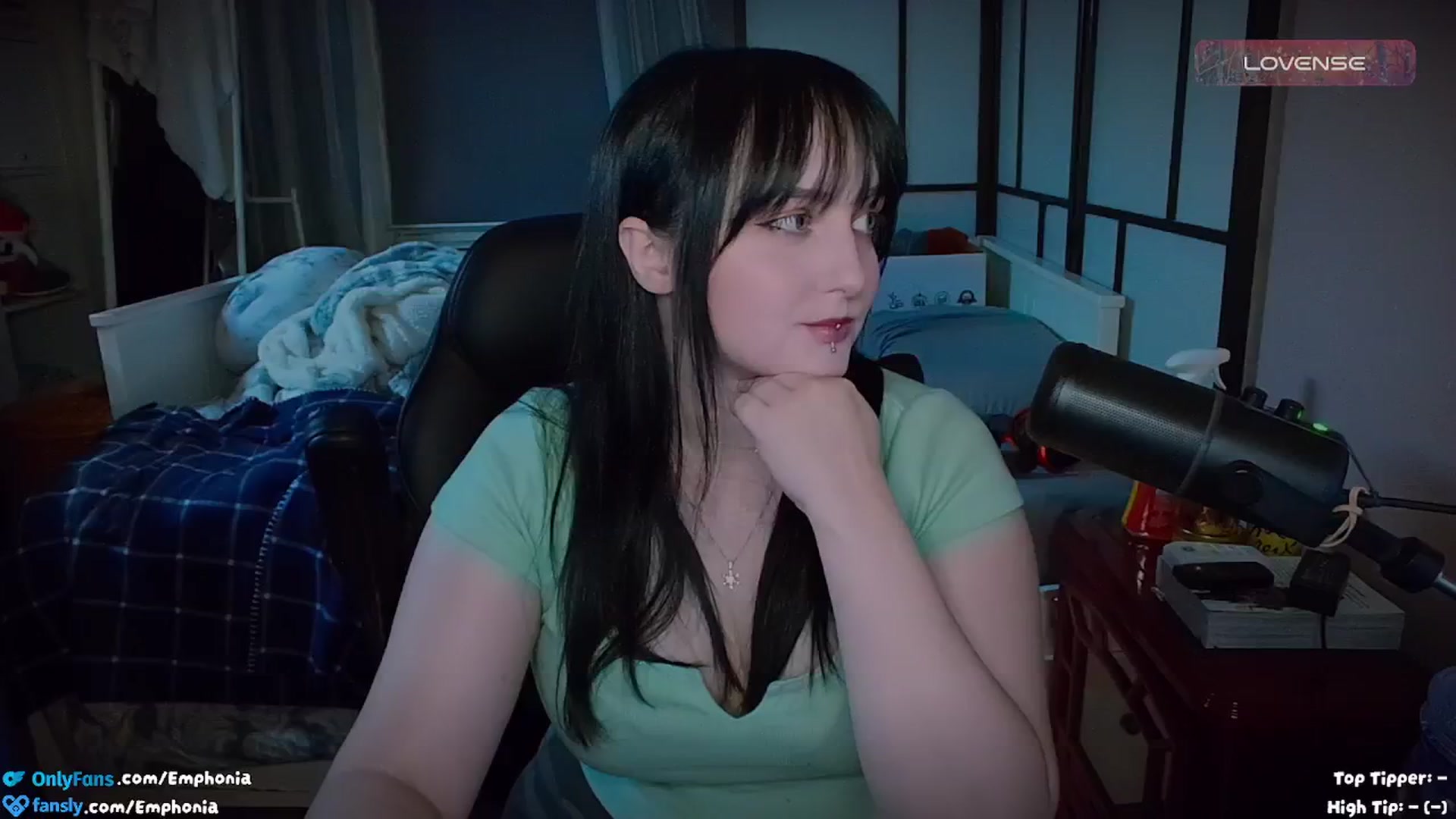 Gallery image thumbnail from Emphonia's myfreecams stream on, 09/07/2024, 01:32 image 3 of 20