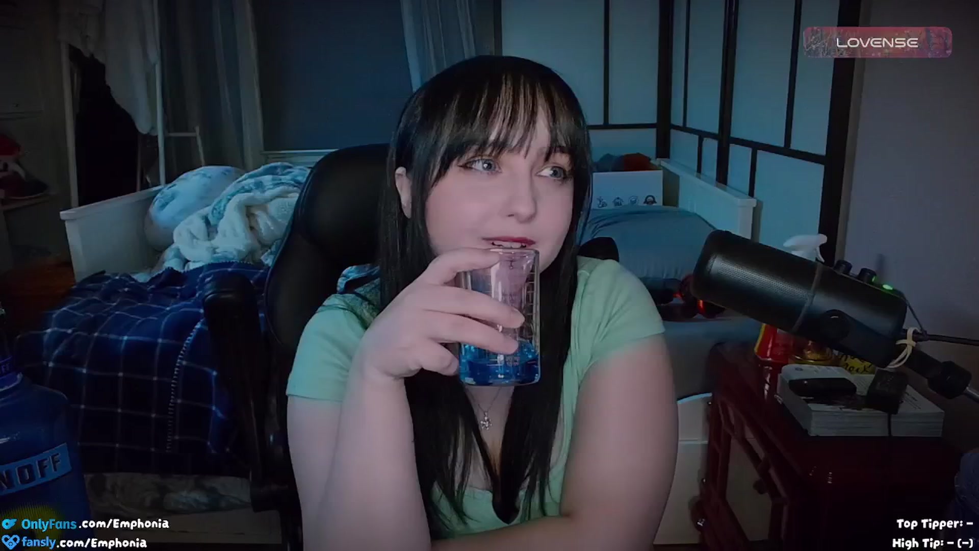 Gallery image thumbnail from Emphonia's myfreecams stream on, 09/07/2024, 01:32 image 12 of 20