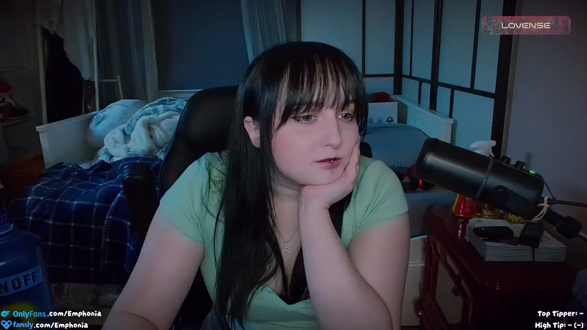 Gallery image thumbnail from Emphonia's myfreecams stream on, 09/07/2024, 01:32 image 17 of 20