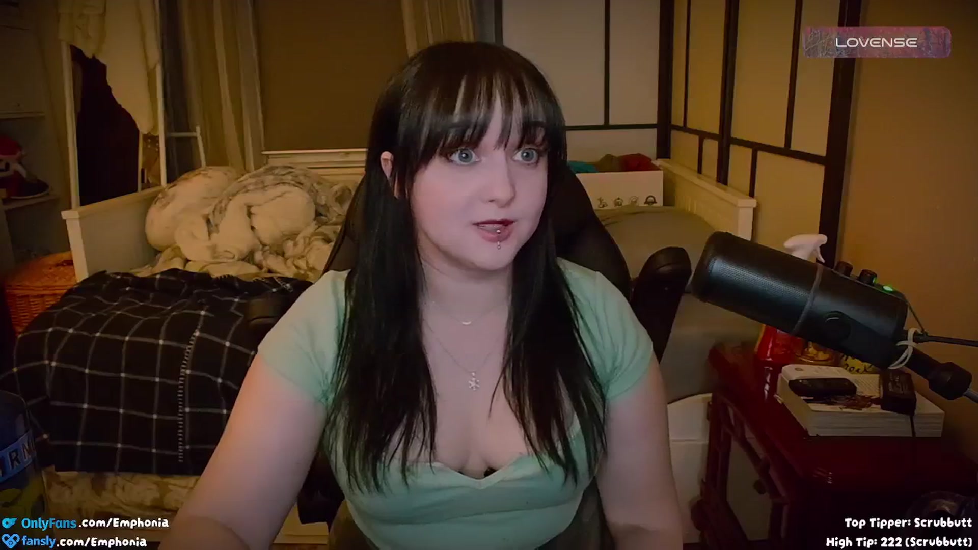 Gallery image thumbnail from Emphonia's myfreecams stream on, 09/07/2024, 03:56 image 12 of 20