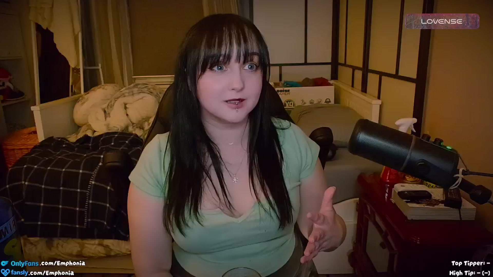 Gallery image thumbnail from Emphonia's myfreecams stream on, 09/07/2024, 03:56 image 3 of 20