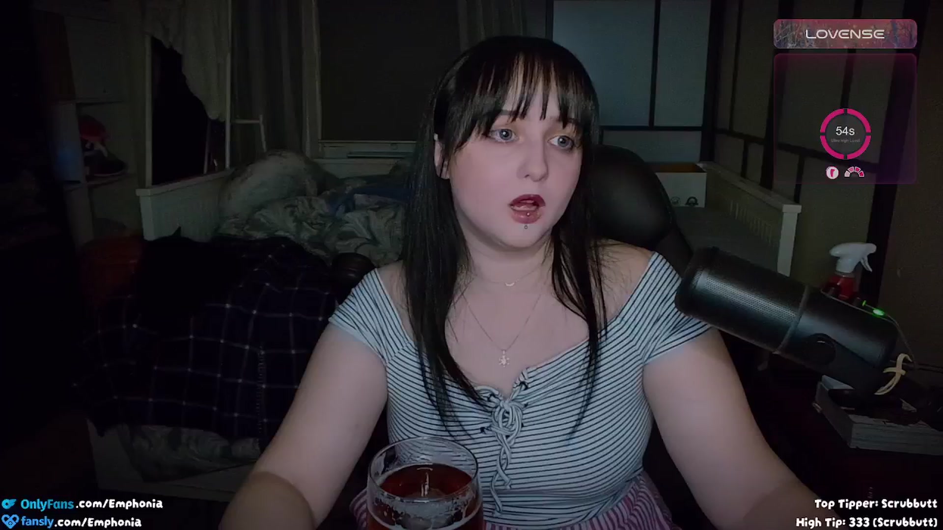 Gallery image thumbnail from Emphonia's myfreecams stream on, 09/08/2024, 04:58 image 12 of 20