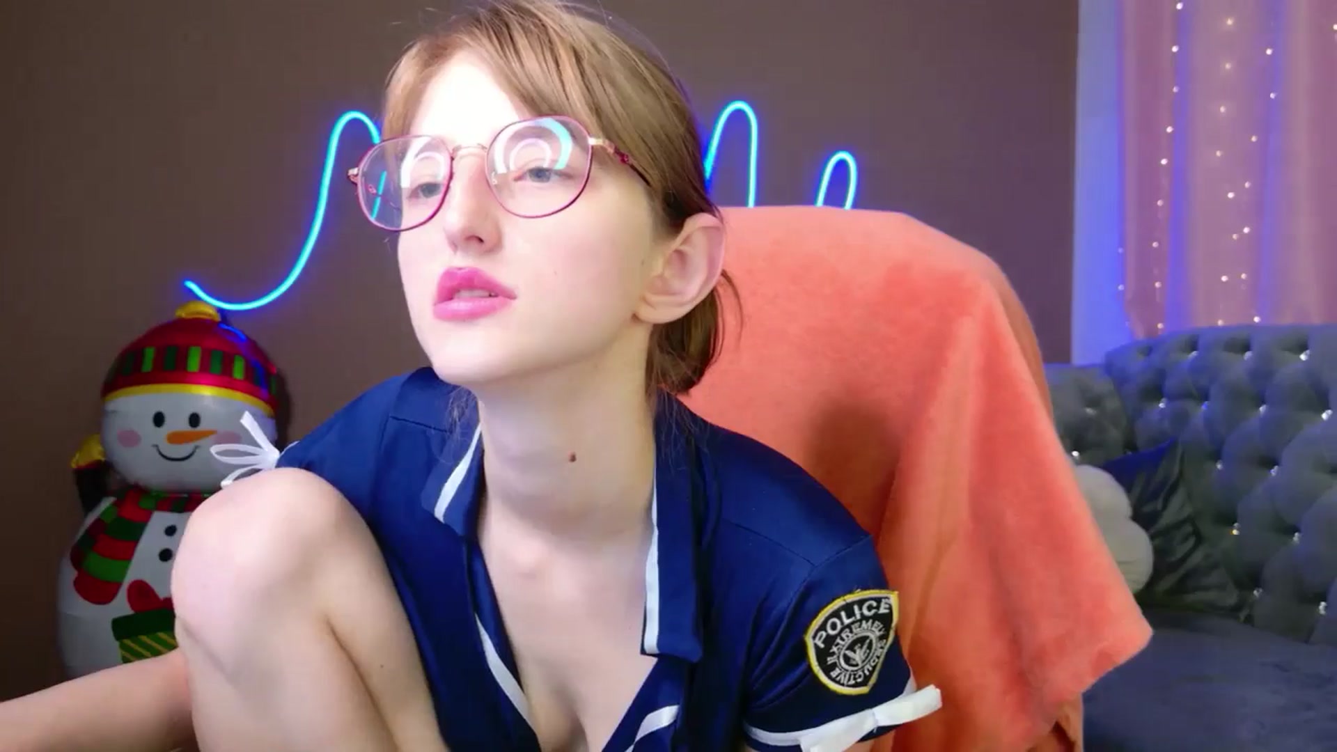 Gallery image thumbnail from EmyLure's myfreecams stream on, 12/29/2025, 17:25 image 10 of 20