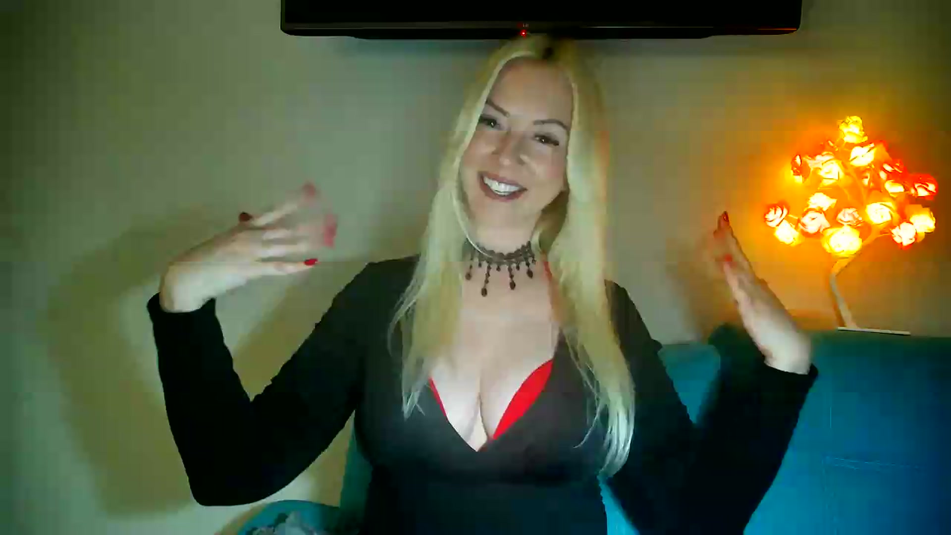 Gallery image thumbnail from Enarisse's myfreecams stream on, 05/23/2026, 19:41 image 20 of 20