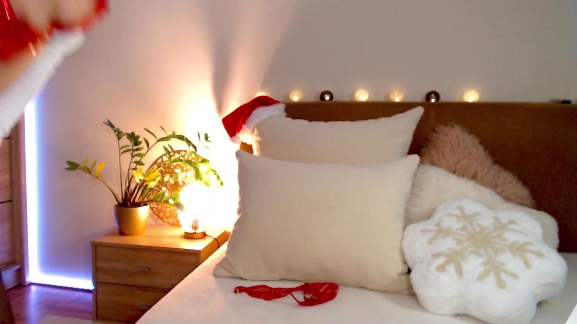Gallery image thumbnail from Enchanti's myfreecams stream on, 12/20/2025, 16:47 image 14 of 20