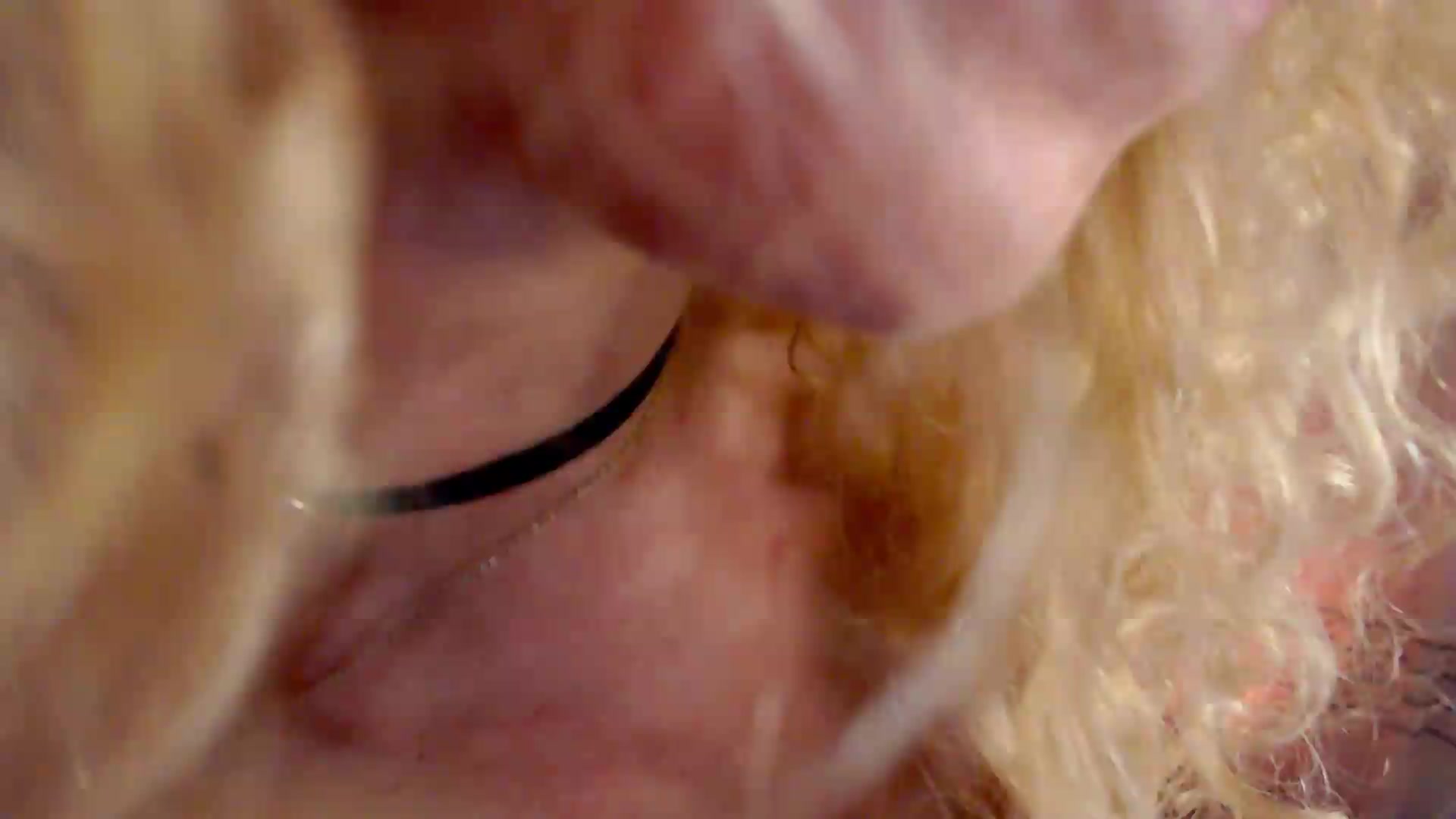 Gallery image thumbnail from Enchanti's myfreecams stream on, 08/22/2026, 17:56 image 16 of 20