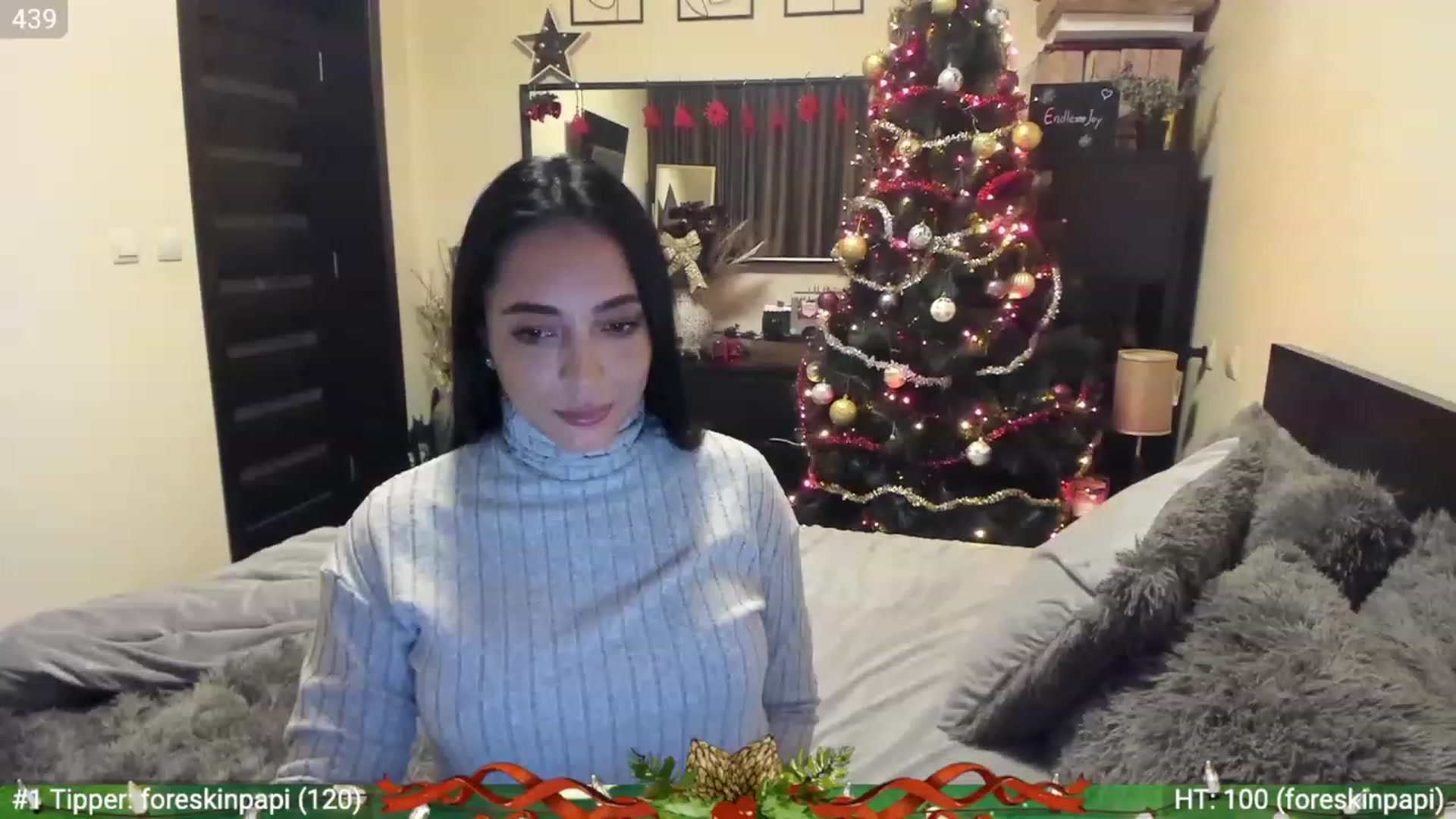 Gallery image thumbnail from EndlesssJoy's myfreecams stream on, 12/15/2022, 03:34 image 5 of 20